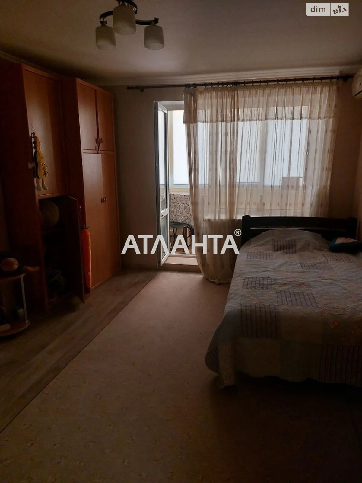 Продается 1-комнатная квартира 40 кв. м в Одессе, ул. Палия Семена, 113 - фото 1
