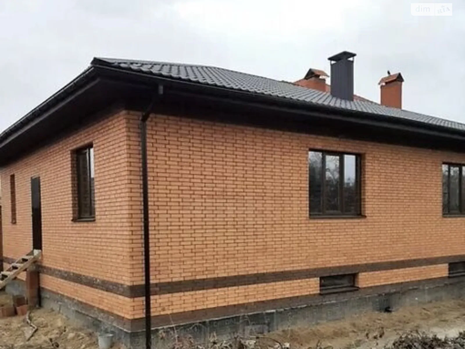 Продается дом на 2 этажа 240 кв. м с беседкой, цена: 85000 $ - фото 1