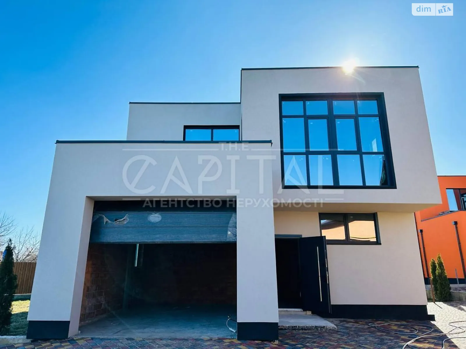 Продается дом на 2 этажа 215 кв. м с мебелью, цена: 170000 $ - фото 1