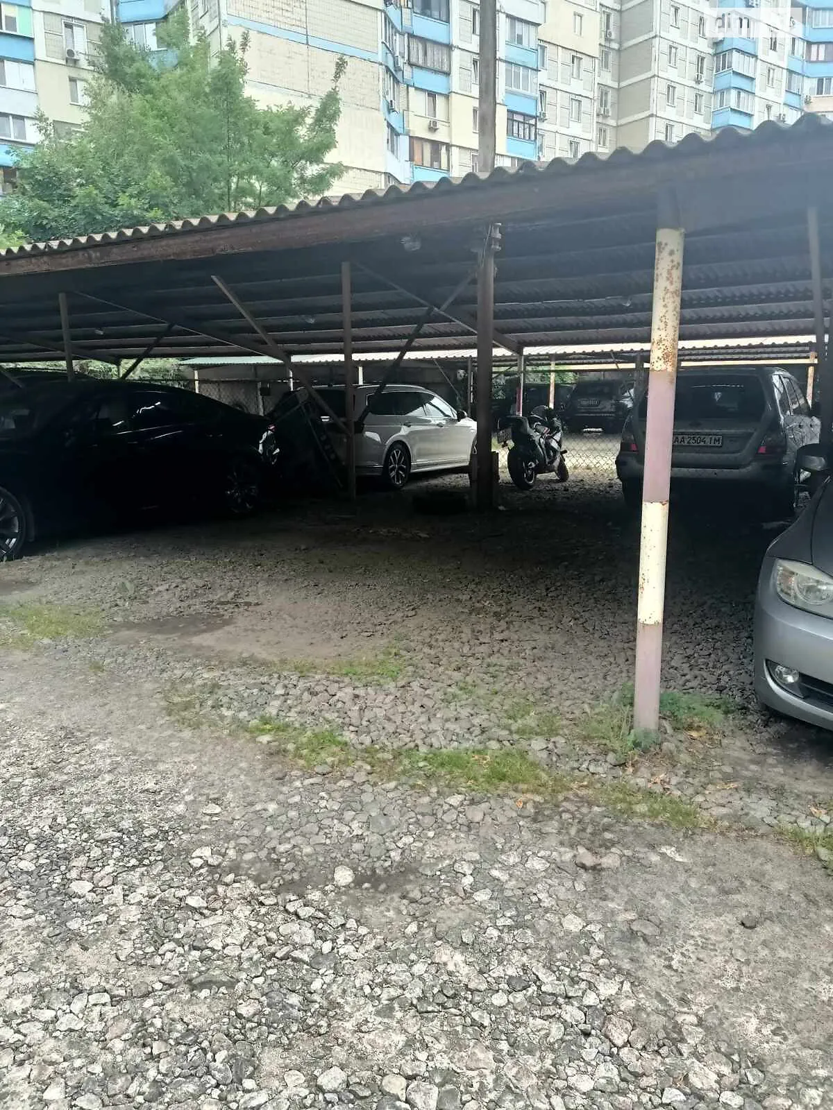 Продается подземный паркинг под легковое авто на 8 кв. м - фото 2