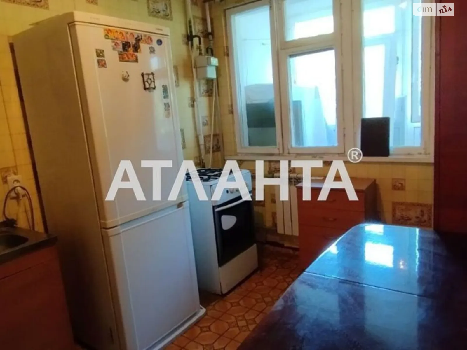 Продается 1-комнатная квартира 36 кв. м в Одессе, ул. Академика Филатова - фото 1