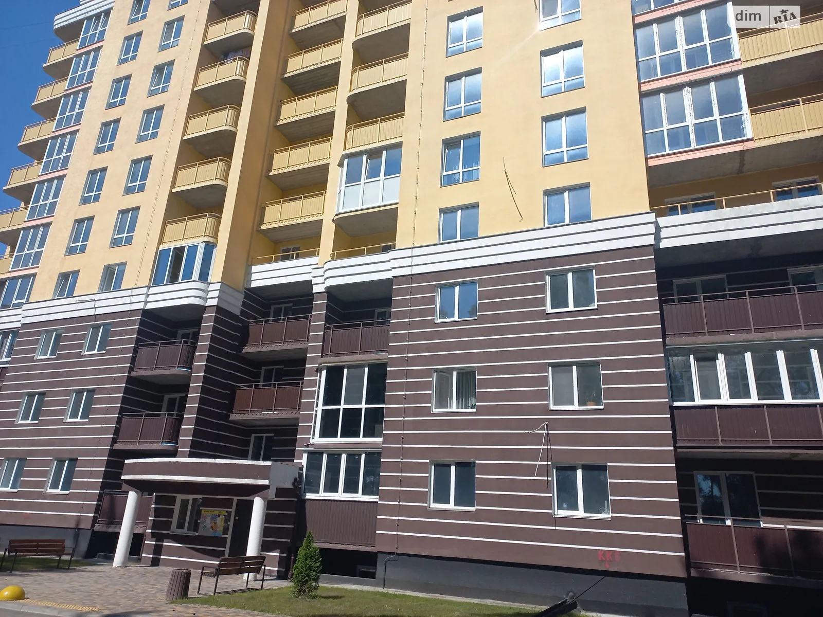 Продается 1-комнатная квартира 46.8 кв. м в Чернигове - фото 1