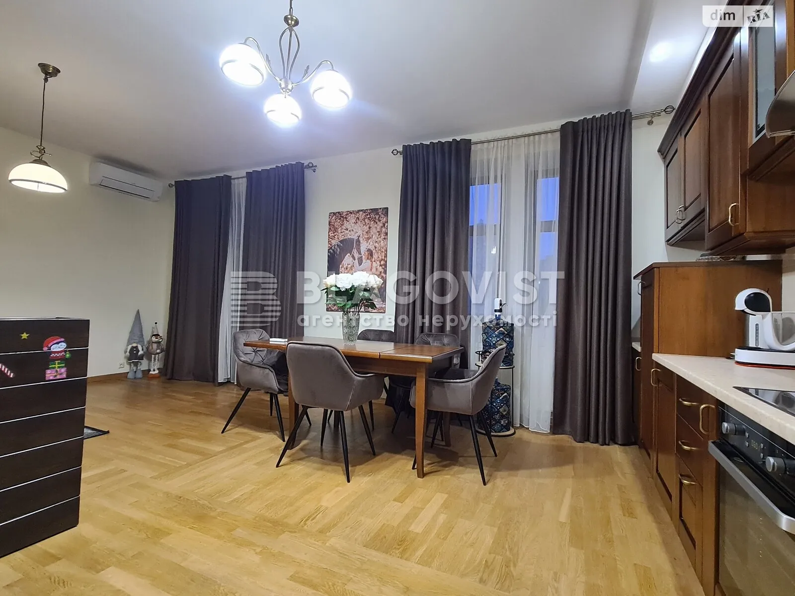 Продается 3-комнатная квартира 126 кв. м в Киеве, ул. Павловская, 18 - фото 1