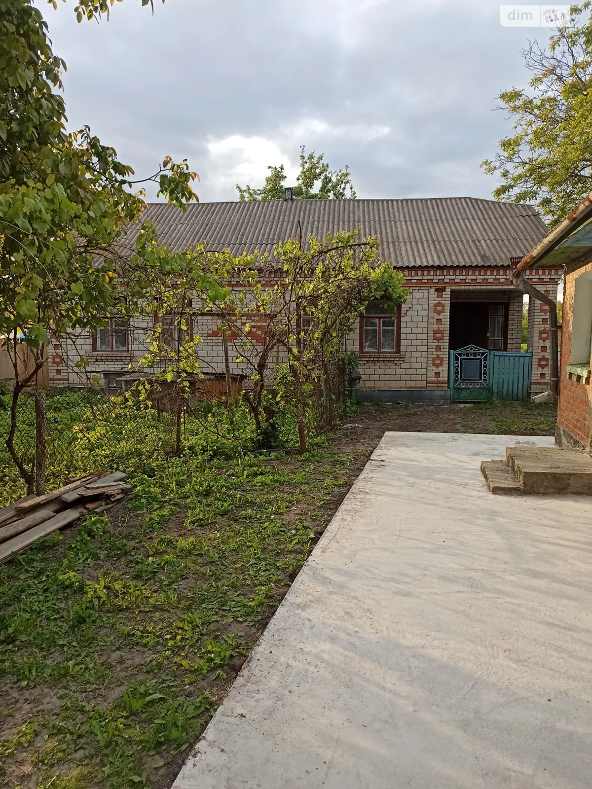 Продается одноэтажный дом 94 кв. м с камином, цена: 27000 $ - фото 1