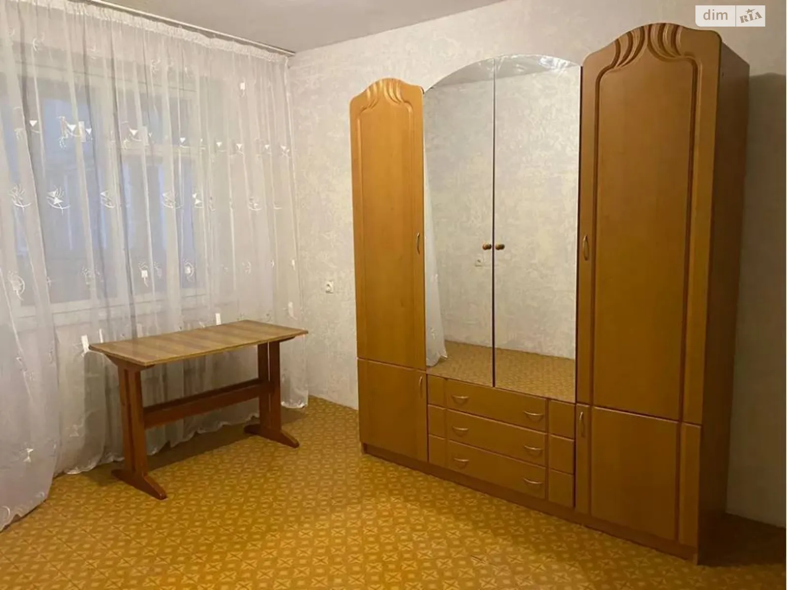 Сдается в аренду 1-комнатная квартира 40 кв. м в Днепре, ул. Малиновского Маршала, 60 - фото 1