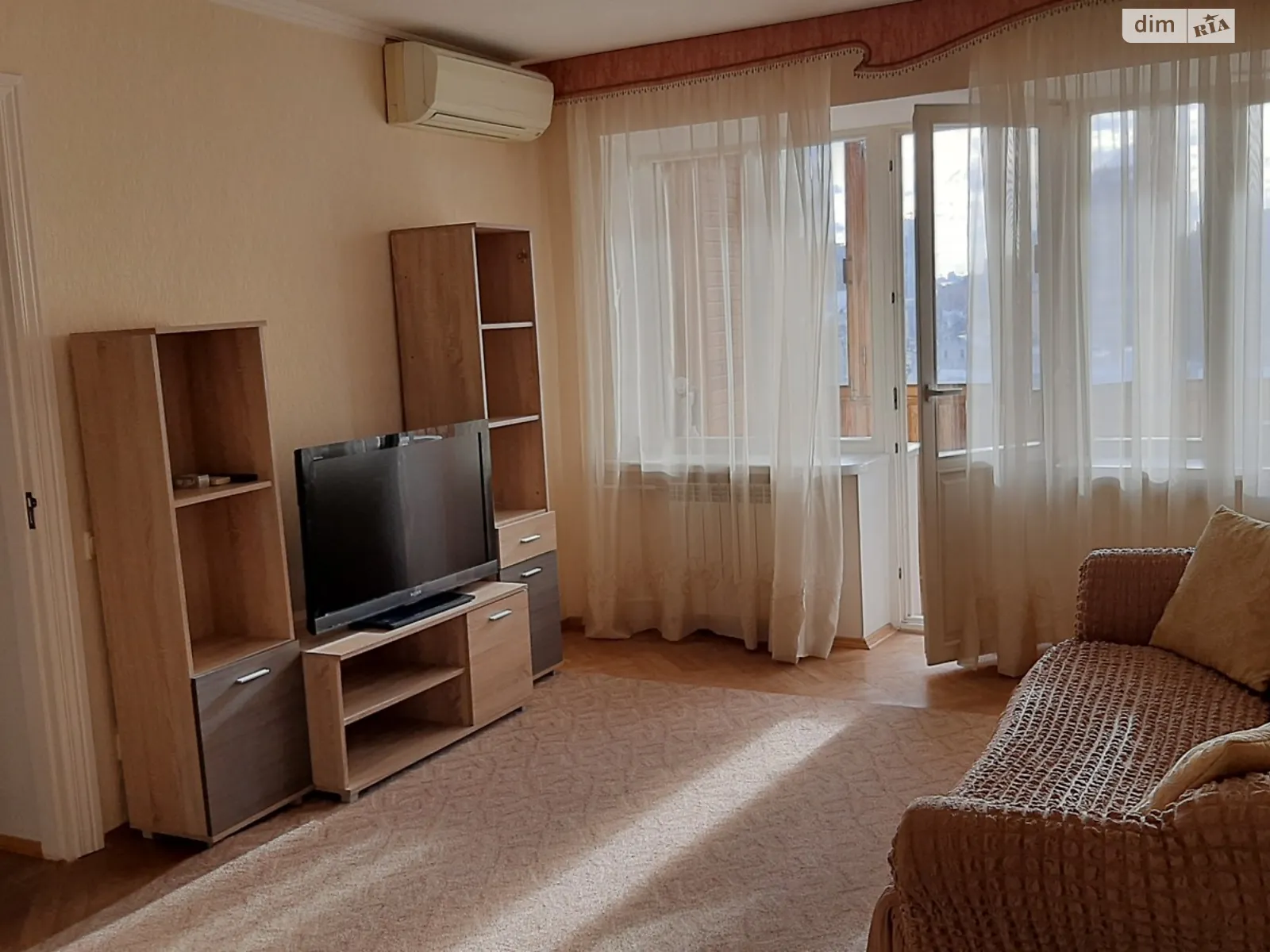 Продается 4-комнатная квартира 78.2 кв. м в Киеве, ул. Златоустовская, 50 - фото 1