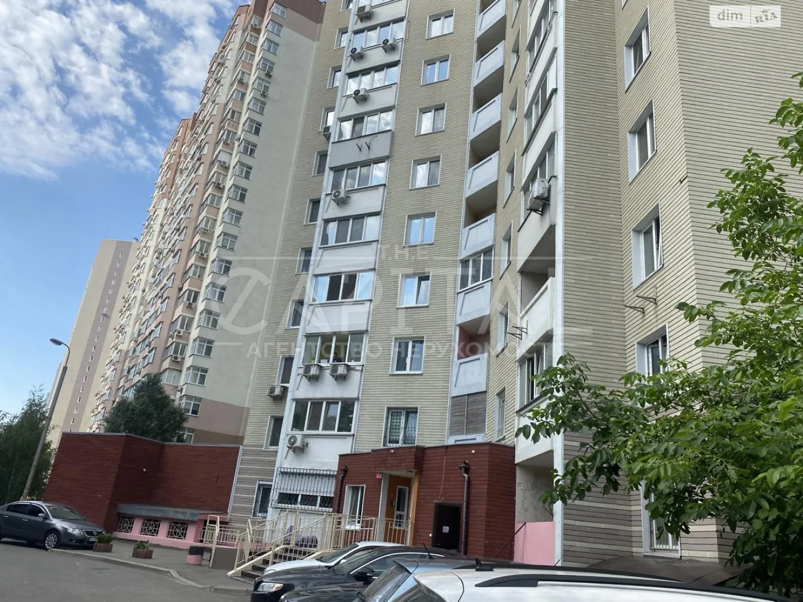 Продается 3-комнатная квартира 93 кв. м в Киеве, ул. Чавдар Елизаветы - фото 1