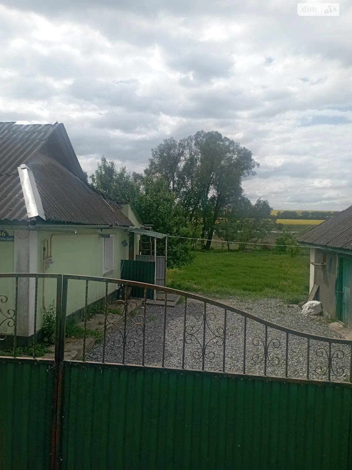 Продається одноповерховий будинок 60 кв. м з гаражем, цена: 9500 $ - фото 1