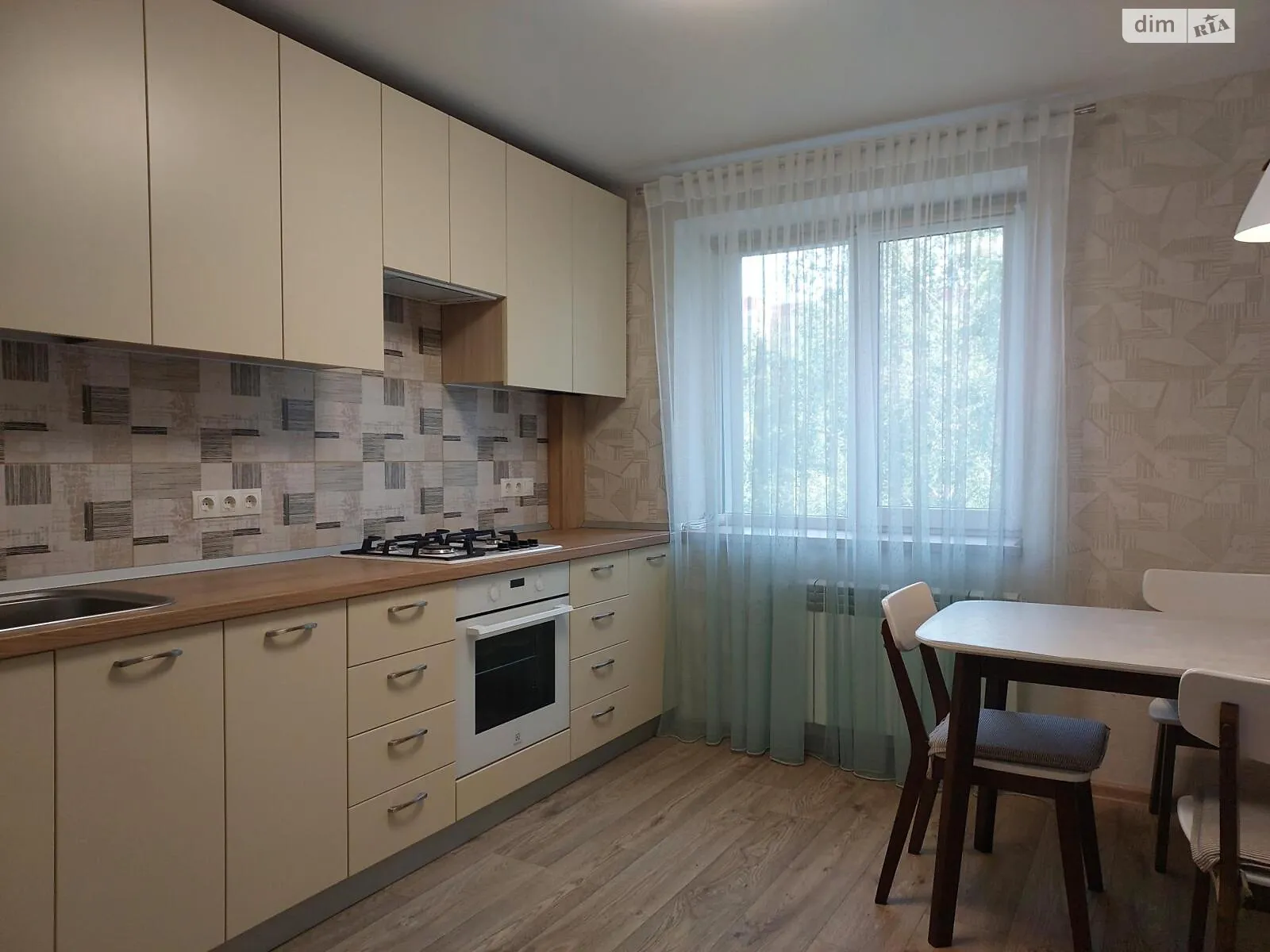 Продается 3-комнатная квартира 65 кв. м в Харькове, просп. Гагарина, 174 корпус 1 - фото 1