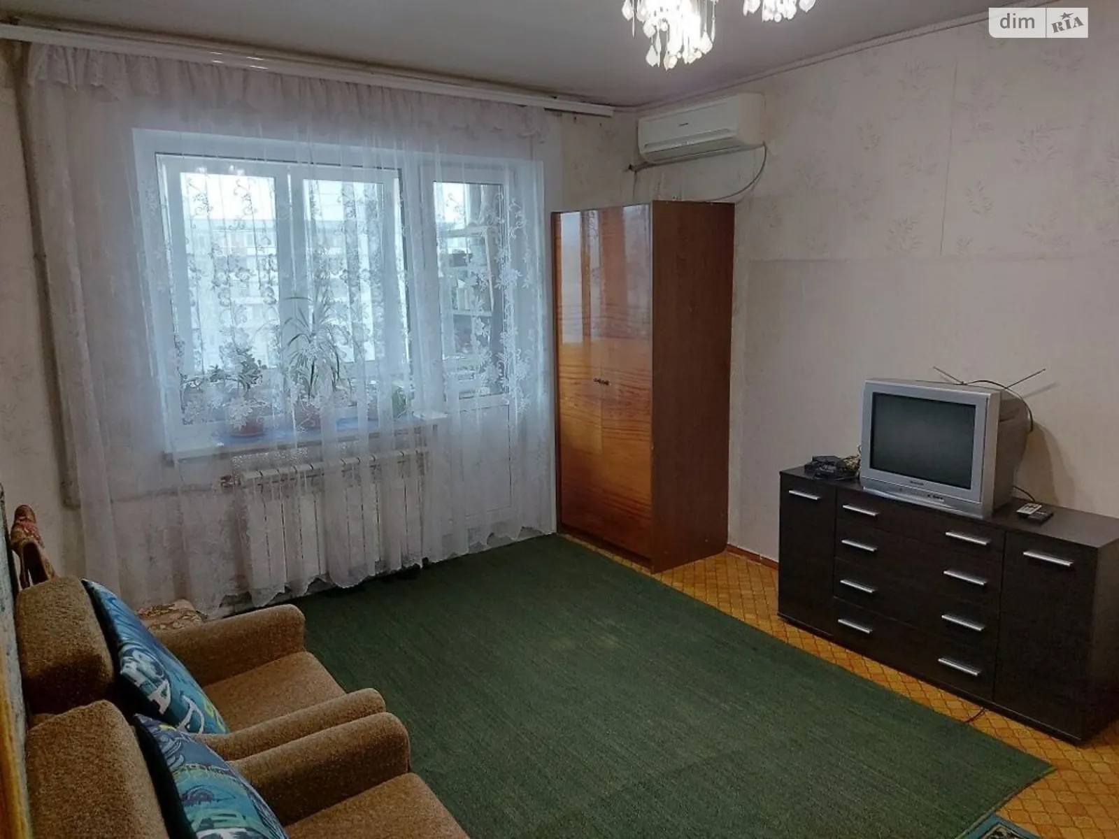 2-комнатная квартира 48 кв. м в Запорожье - фото 1