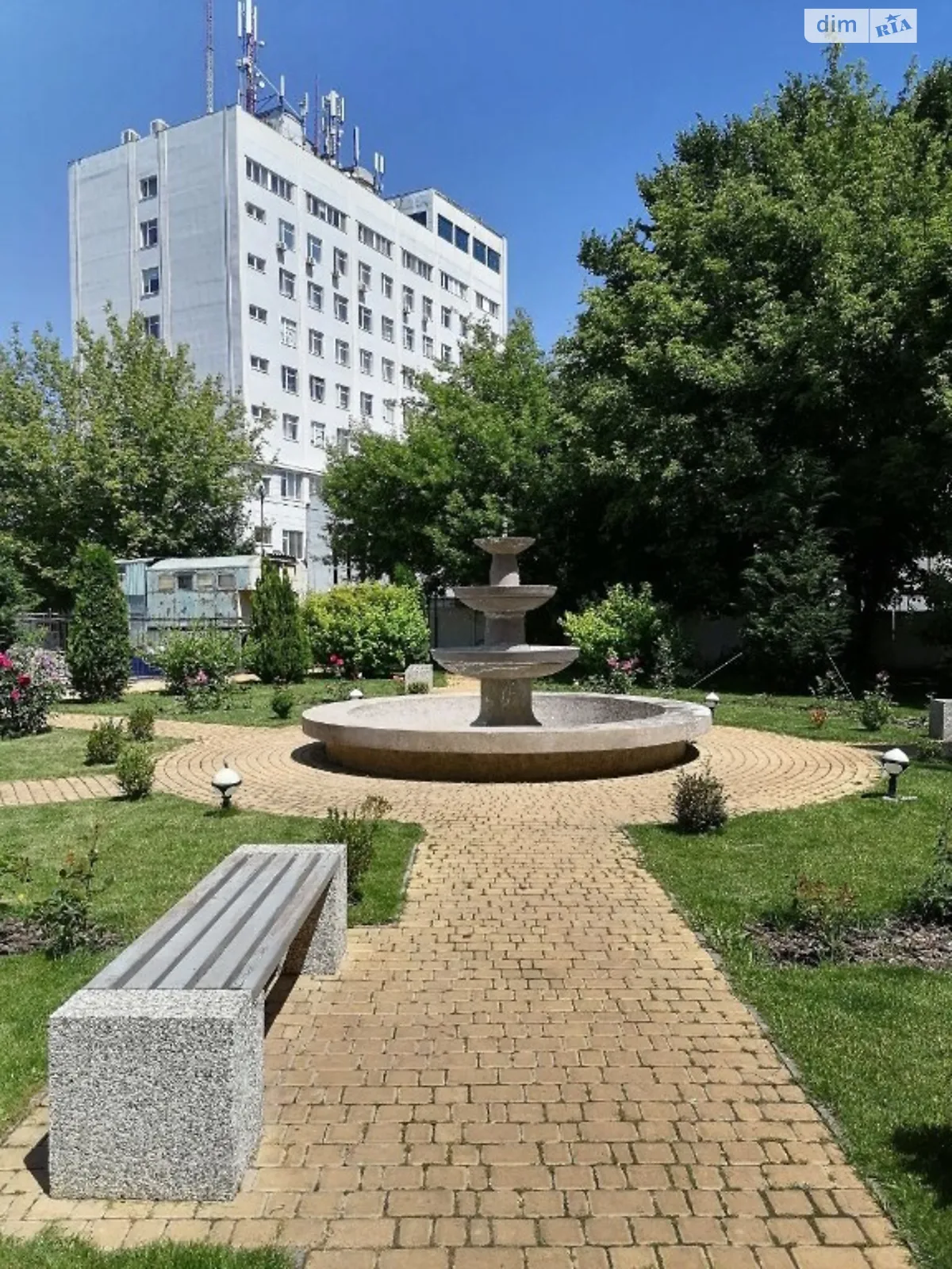 Продається 1-кімнатна квартира 45 кв. м у Одесі, вул. Люстдорфська дорога, 100З - фото 1