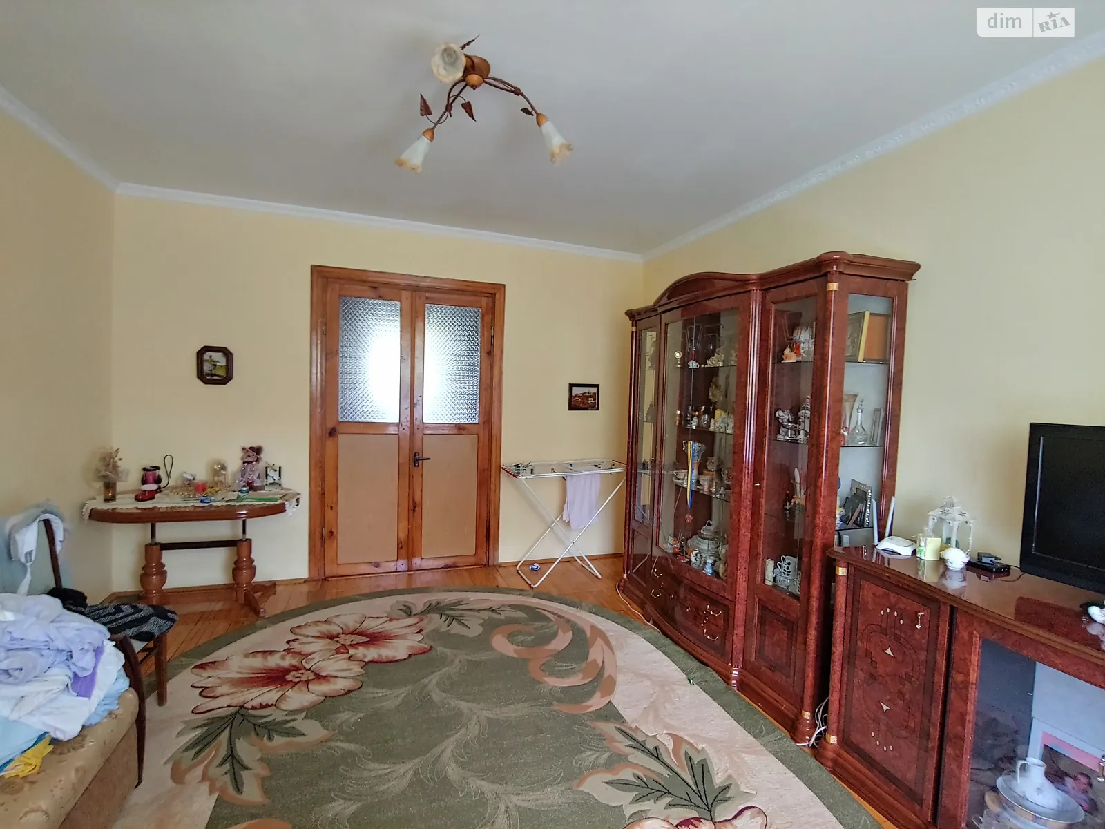 Продается 3-комнатная квартира 82.5 кв. м в Дубно, ул. Михаила Грушевского, 109 - фото 1