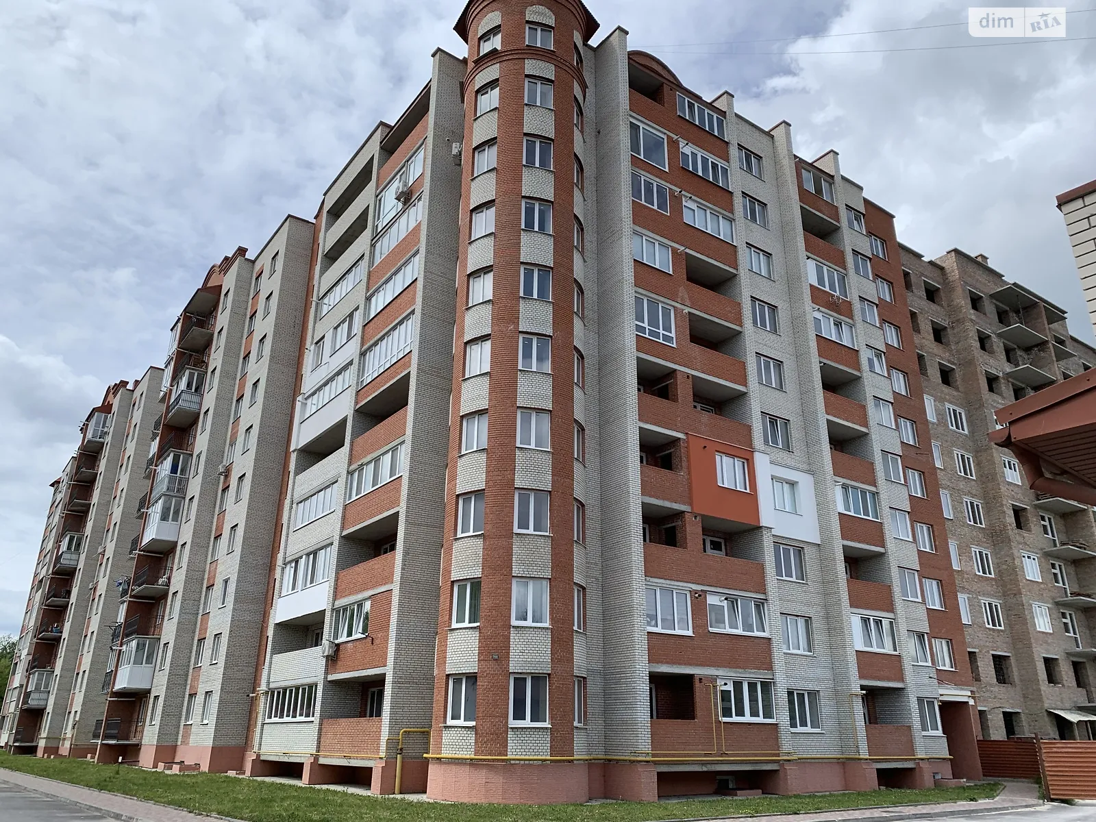 1-комнатная квартира 40 кв. м в Тернополе, ул. Гаевая - фото 1