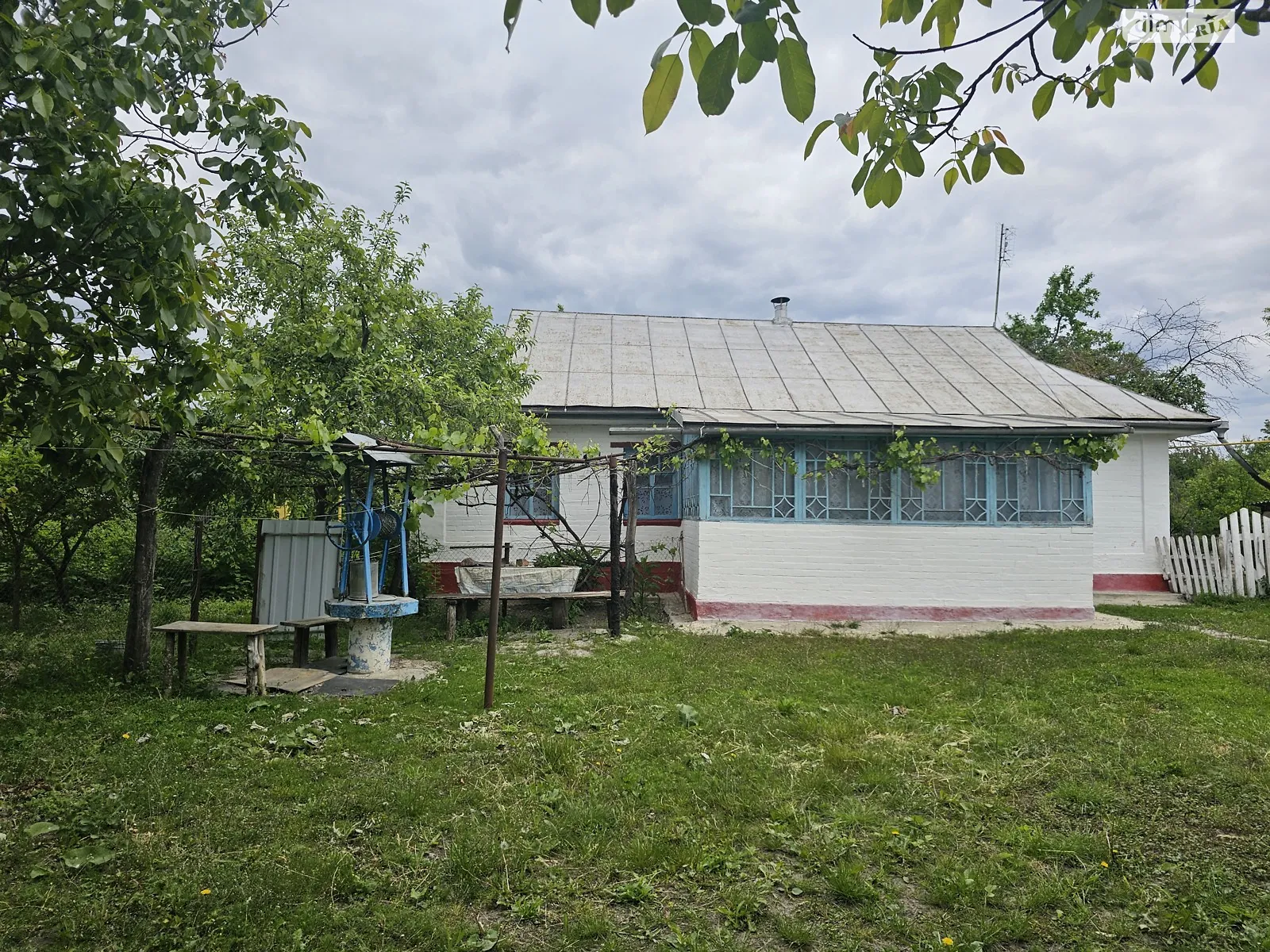 Продається одноповерховий будинок 100 кв. м з бесідкою, цена: 7500 $ - фото 1
