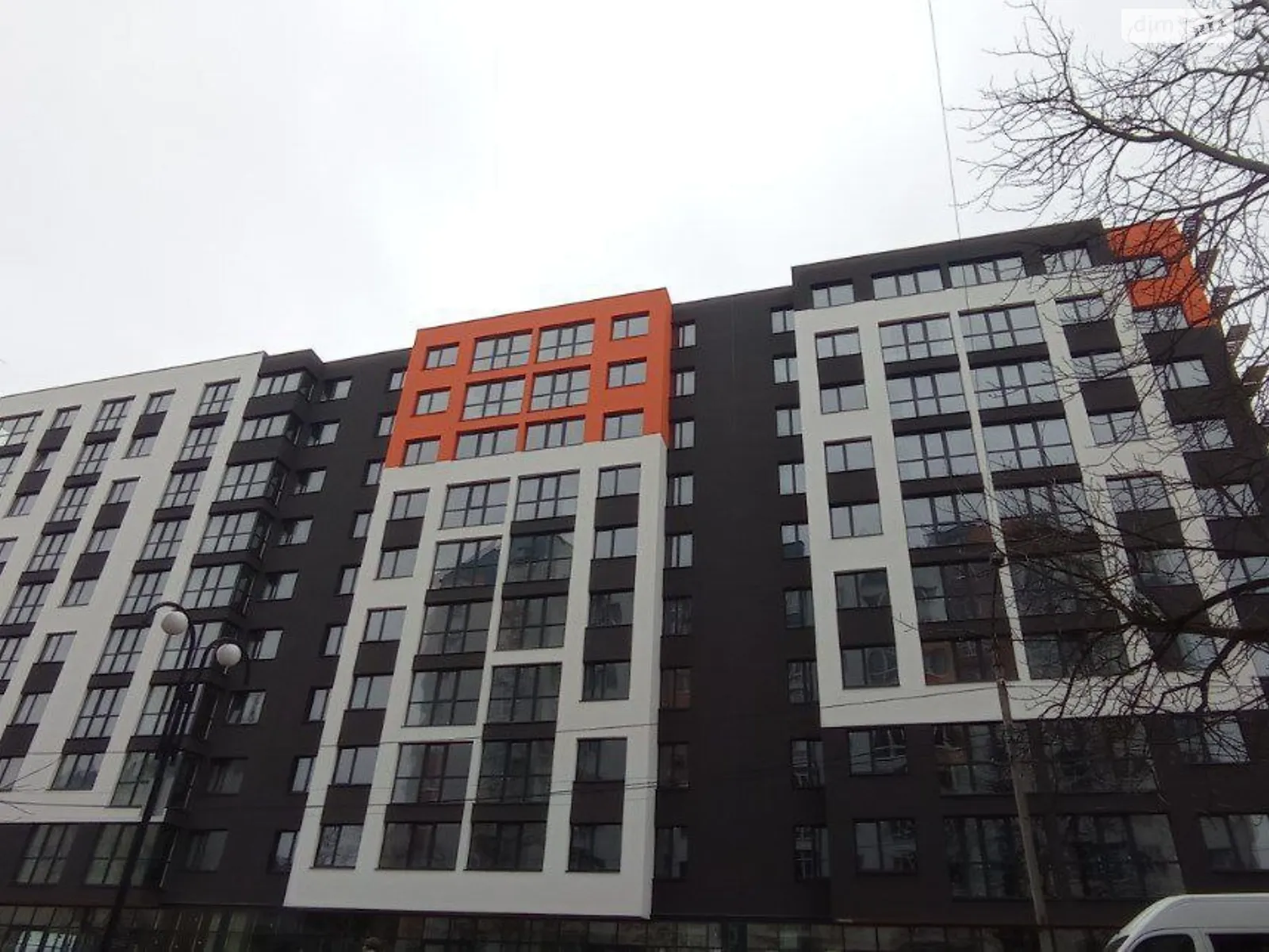 Продается 1-комнатная квартира 49.7 кв. м в Ивано-Франковске, ул. Национальной Гвардии - фото 1