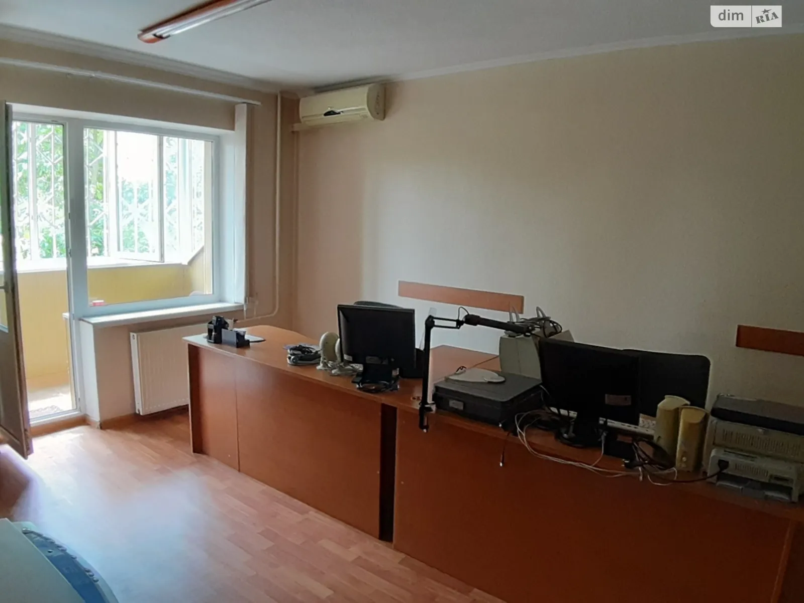 Продается 3-комнатная квартира 80 кв. м в Киеве, ул. Подлесная, 2 - фото 1