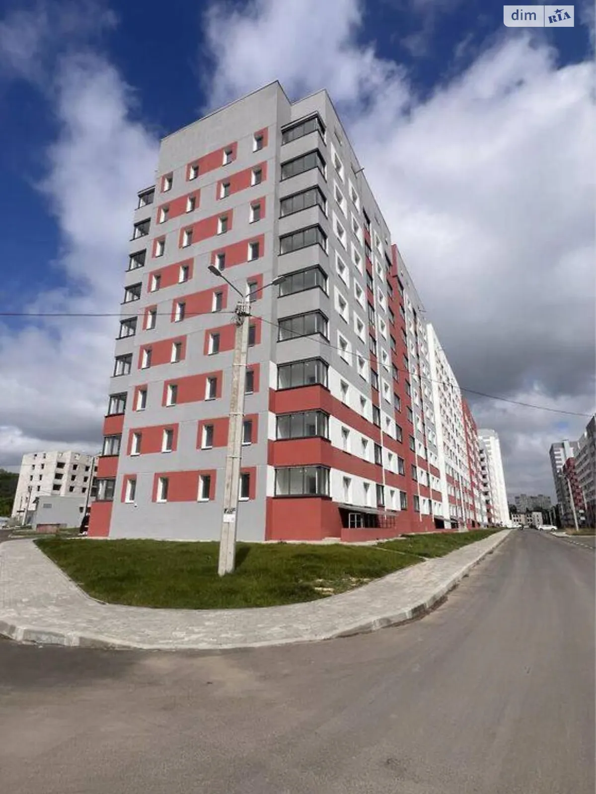 Продается 1-комнатная квартира 40 кв. м в Харькове, ул. Борткевича, 11 - фото 1