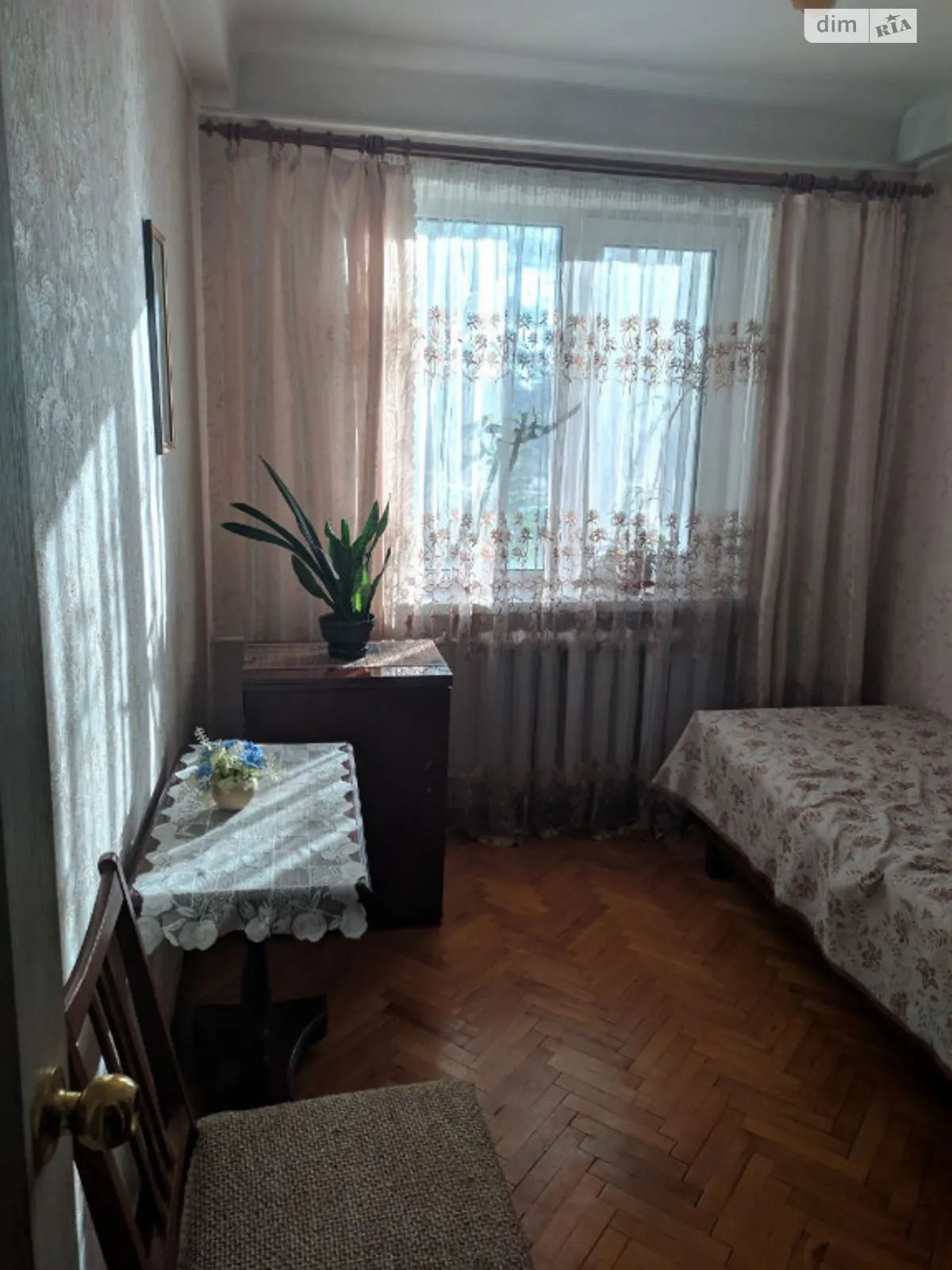 Сдается в аренду комната 46 кв. м в Киеве, цена: 2500 грн - фото 1