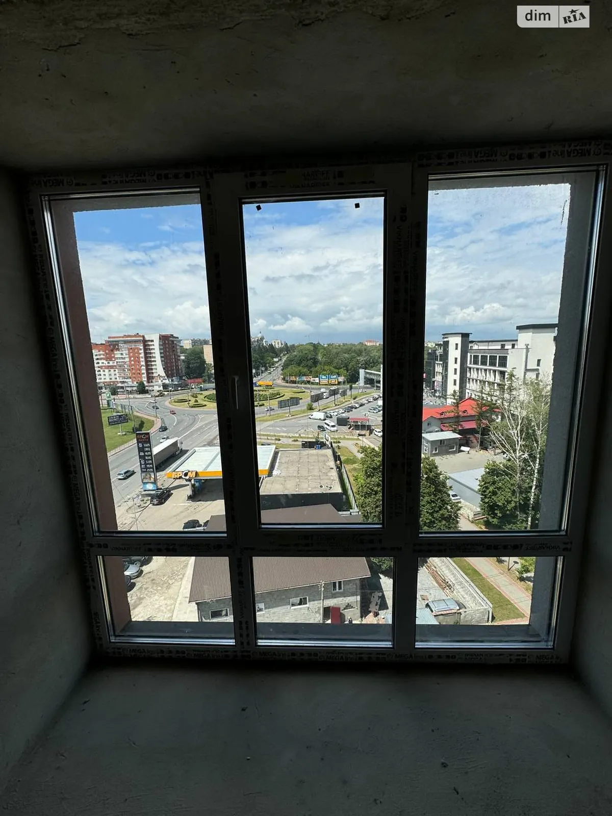 2-комнатная квартира 68.4 кв. м в Тернополе, ул. Подволочиское шоссе, 3 - фото 1