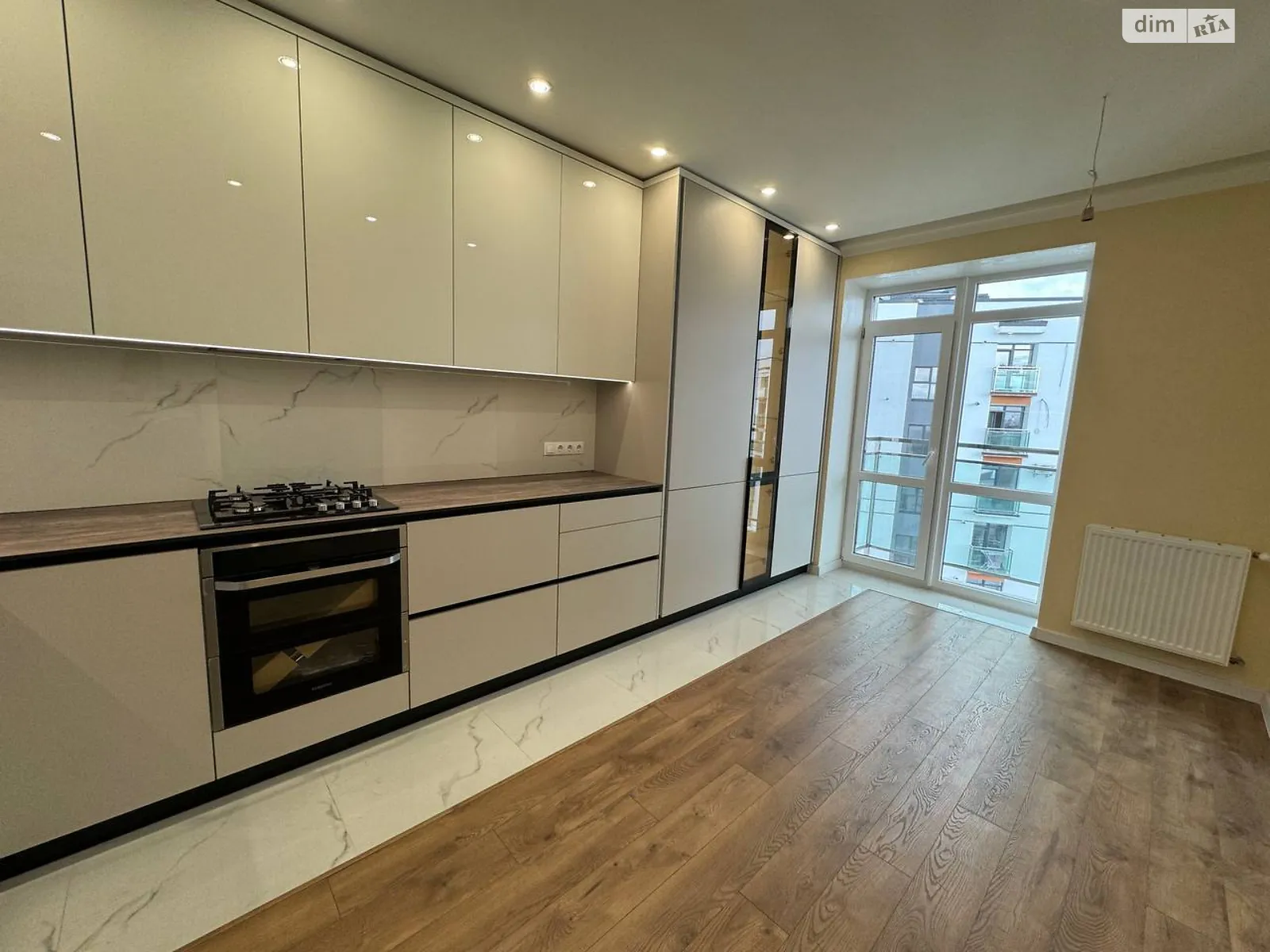 Продается 3-комнатная квартира 88.1 кв. м в Ивано-Франковске, цена: 170000 $ - фото 1