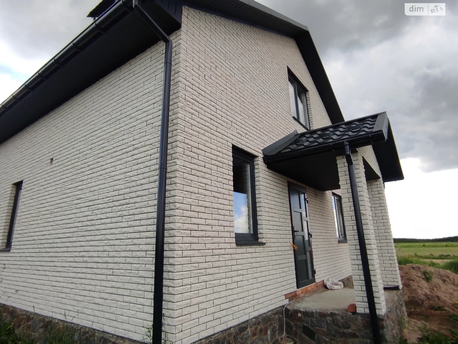 Продається будинок 2 поверховий 110 кв. м з садом, цена: 80000 $ - фото 1