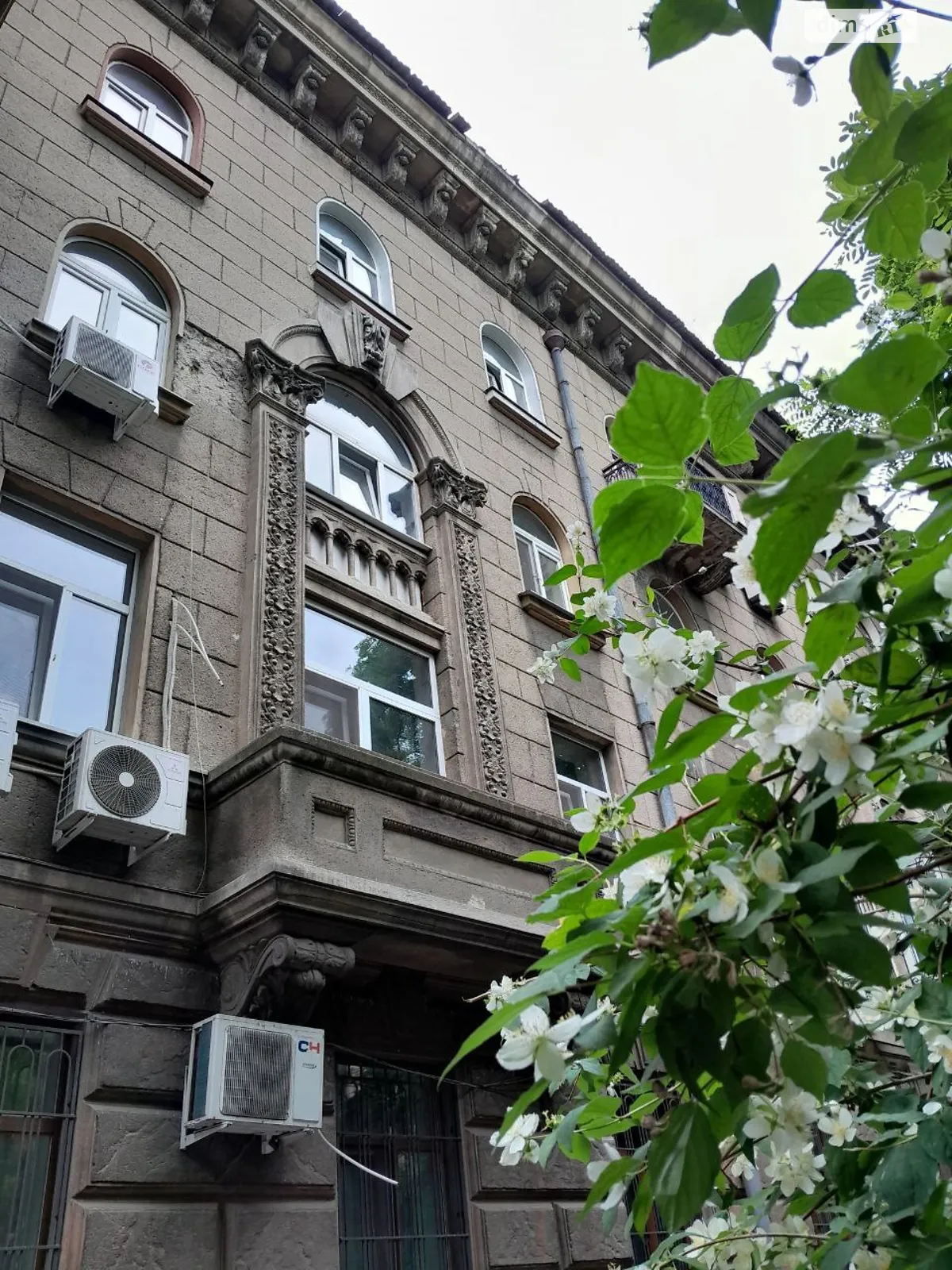 Продается 3-комнатная квартира 63.6 кв. м в Одессе, ул. Пастера, 23 - фото 1