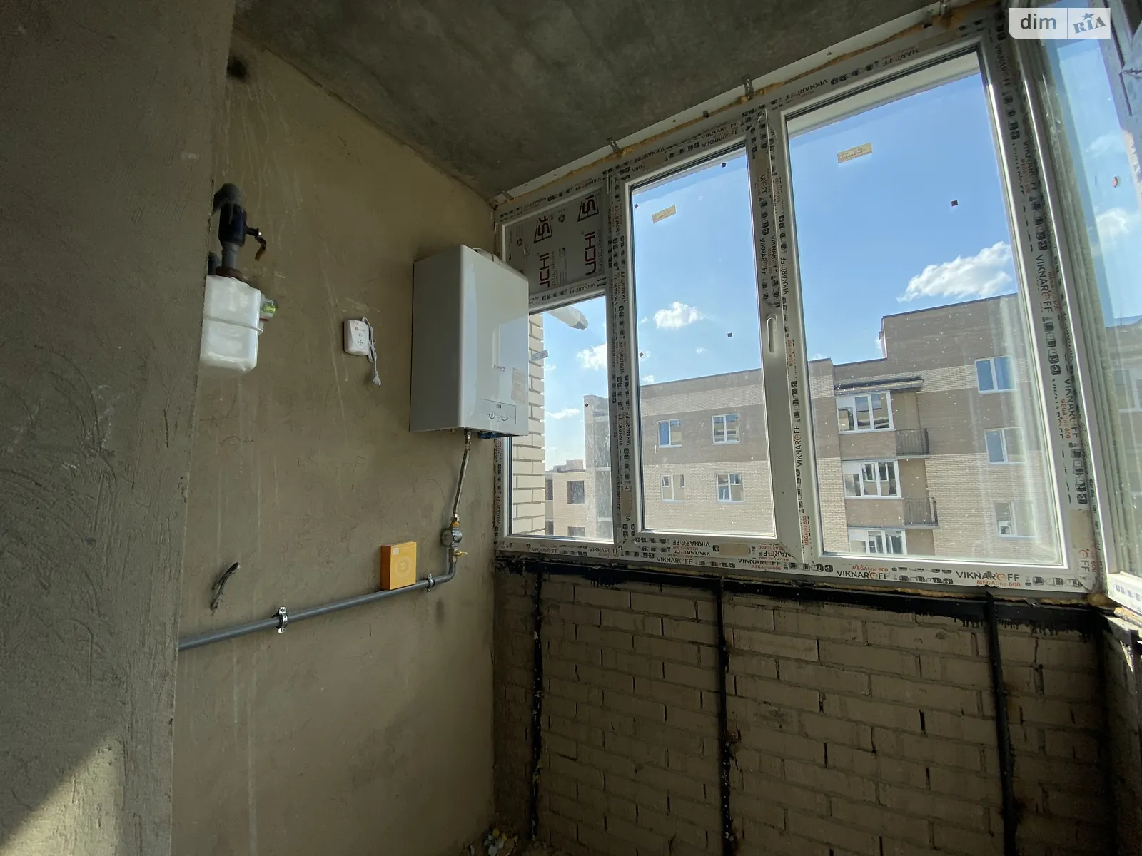 Продается 1-комнатная квартира 40.2 кв. м в Стрижавке, ул. Киевская, 224/1 - фото 1