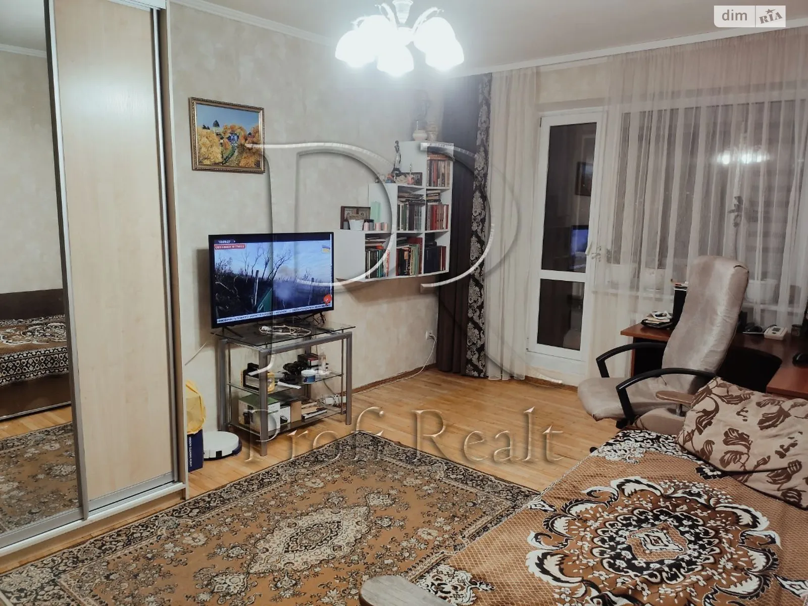Продається 2-кімнатна квартира 49 кв. м у Києві, вул. Григоровича-Барського, 3 - фото 1