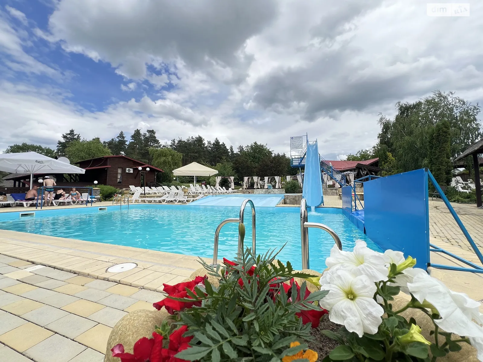 Продается объект сферы услуг 2000 кв. м в 2-этажном здании, цена: 1000600 $ - фото 1