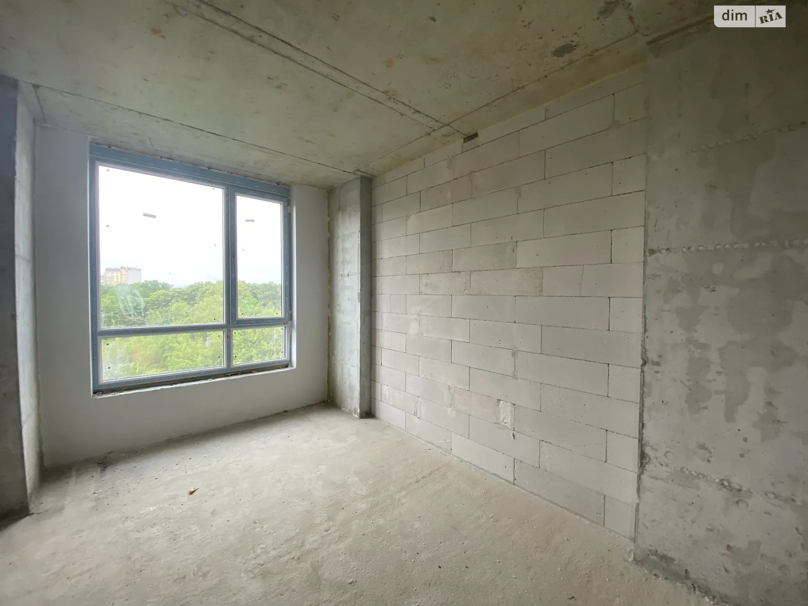 Продается 3-комнатная квартира 70 кв. м в Ивано-Франковске, цена: 56700 $ - фото 1