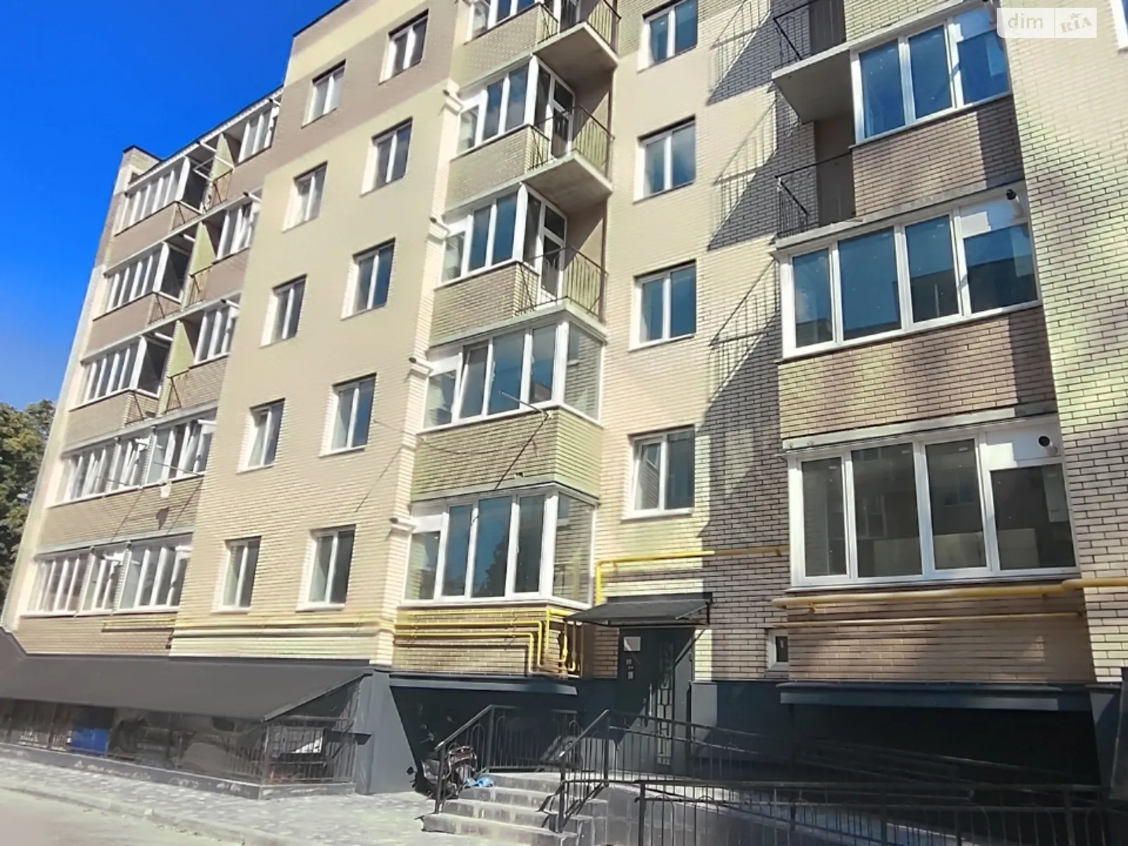 Продается 1-комнатная квартира 40.2 кв. м в Стрижавке, ул. Туристическая - фото 1