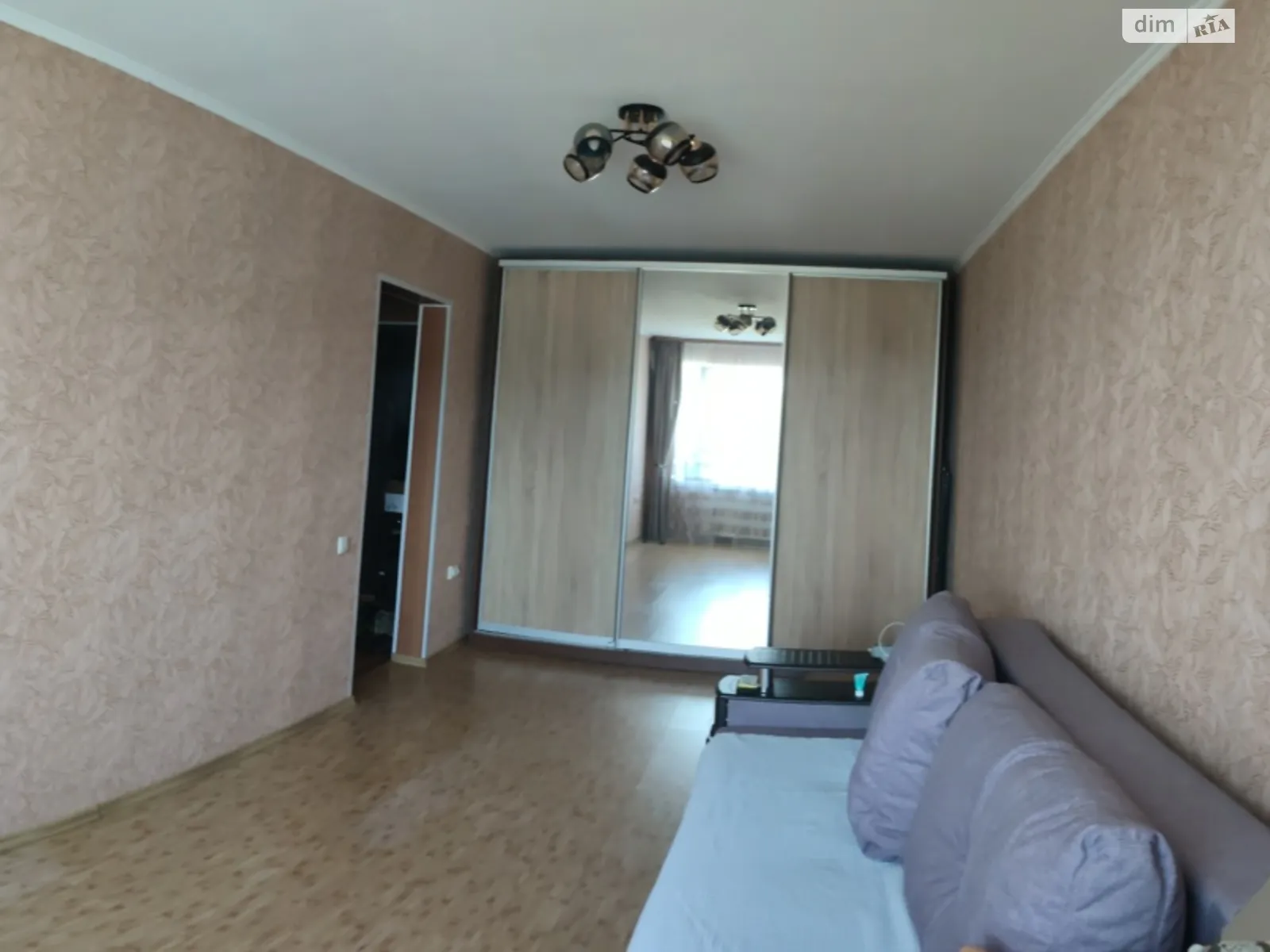 Продается 1-комнатная квартира 38 кв. м в Виннице, ул. Киевская, 146 - фото 1