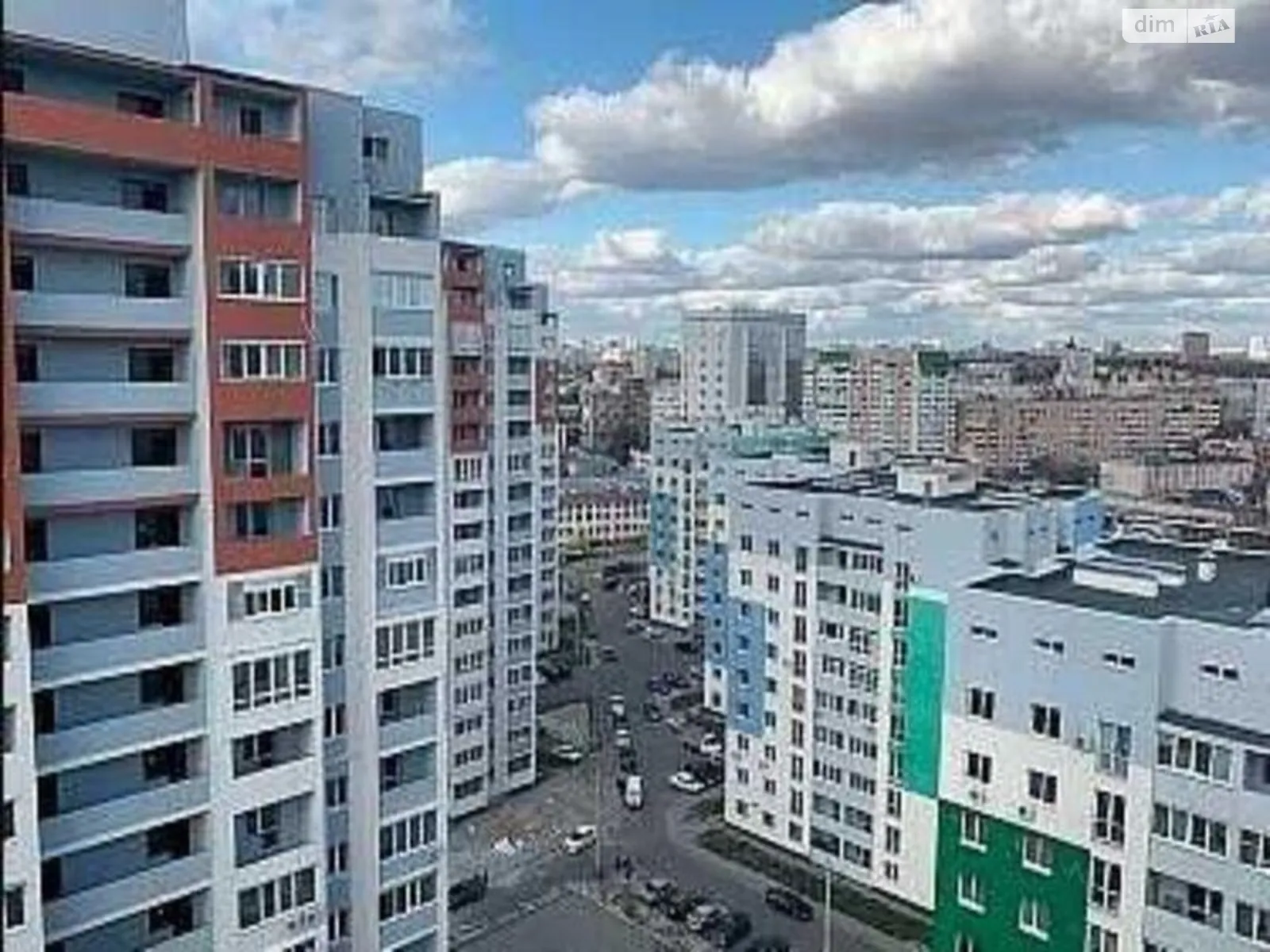 Продается 1-комнатная квартира 43 кв. м в Харькове, ул. Заливная, 6 - фото 1