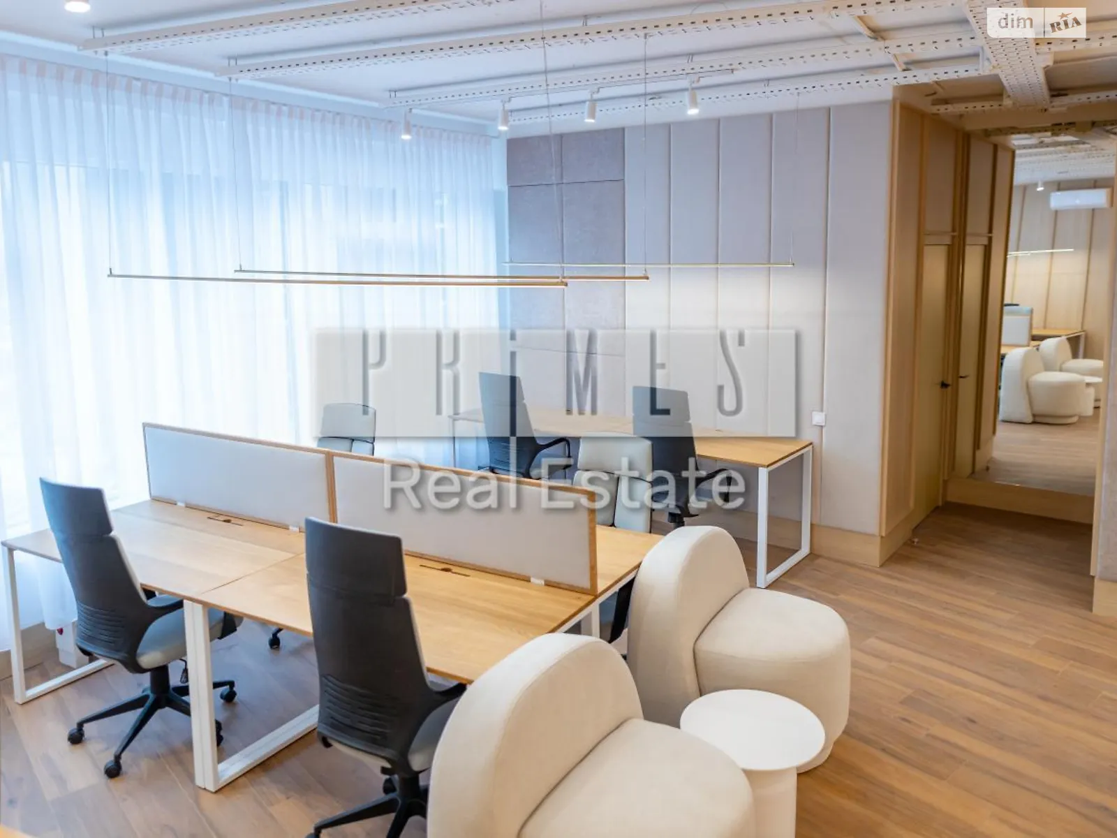 Продается офис 135 кв. м в бизнес-центре - фото 3