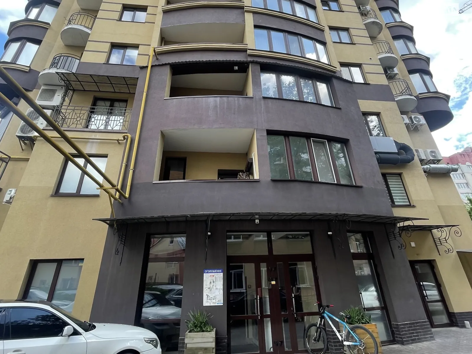 Продается 1-комнатная квартира 61 кв. м в Хмельницком, ул. Подольская, 115 - фото 1