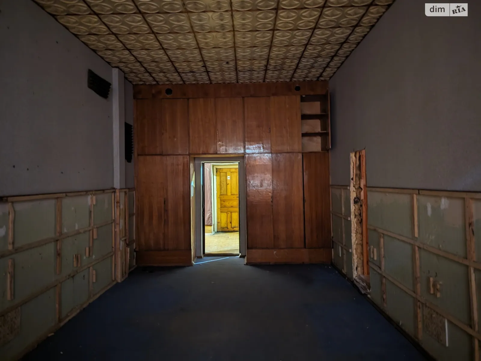Сдается в аренду офис 67 кв. м в бизнес-центре, цена: 8110 грн - фото 1