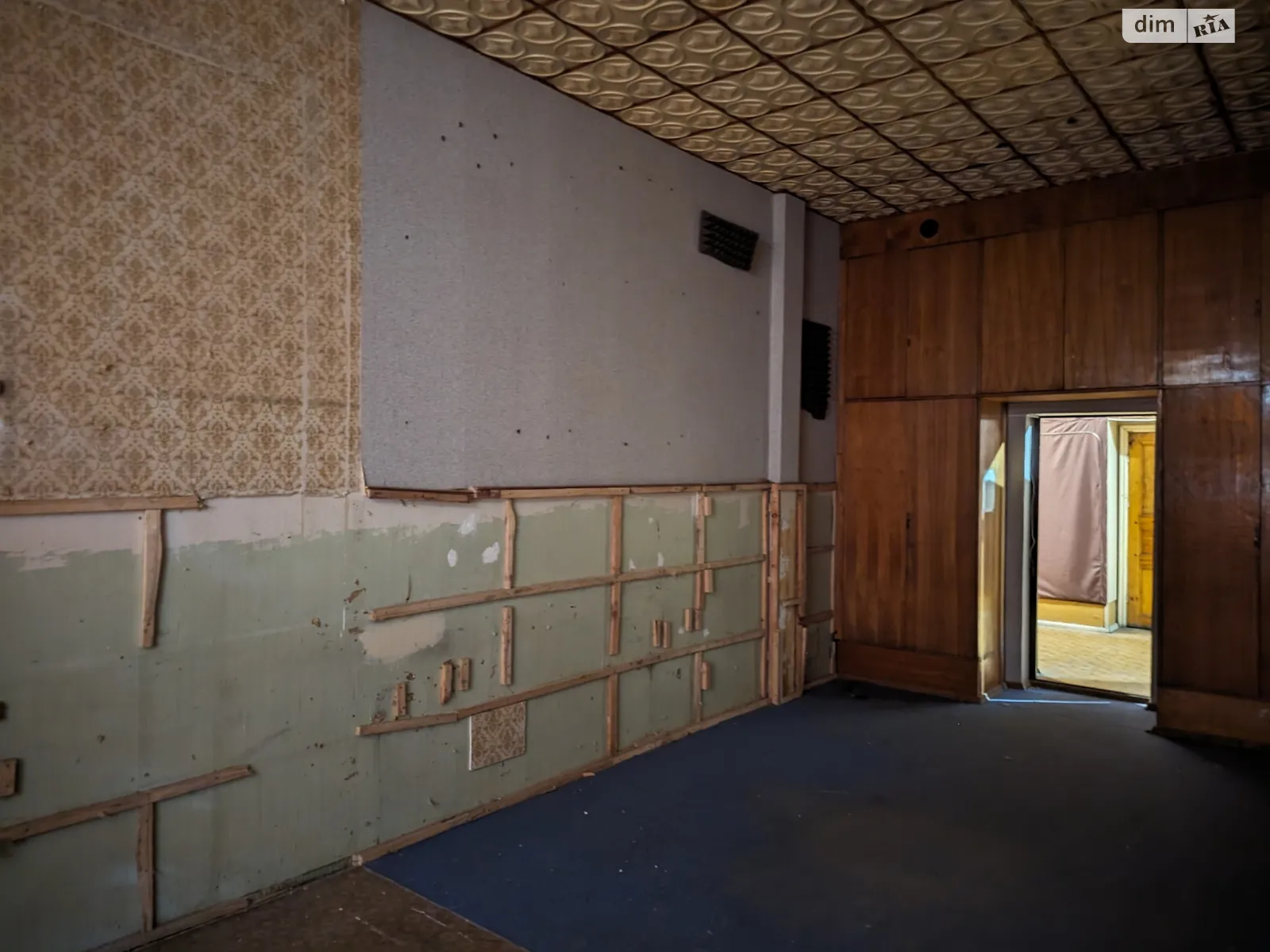 Сдается в аренду офис 67 кв. м в бизнес-центре, цена: 8130 грн - фото 1