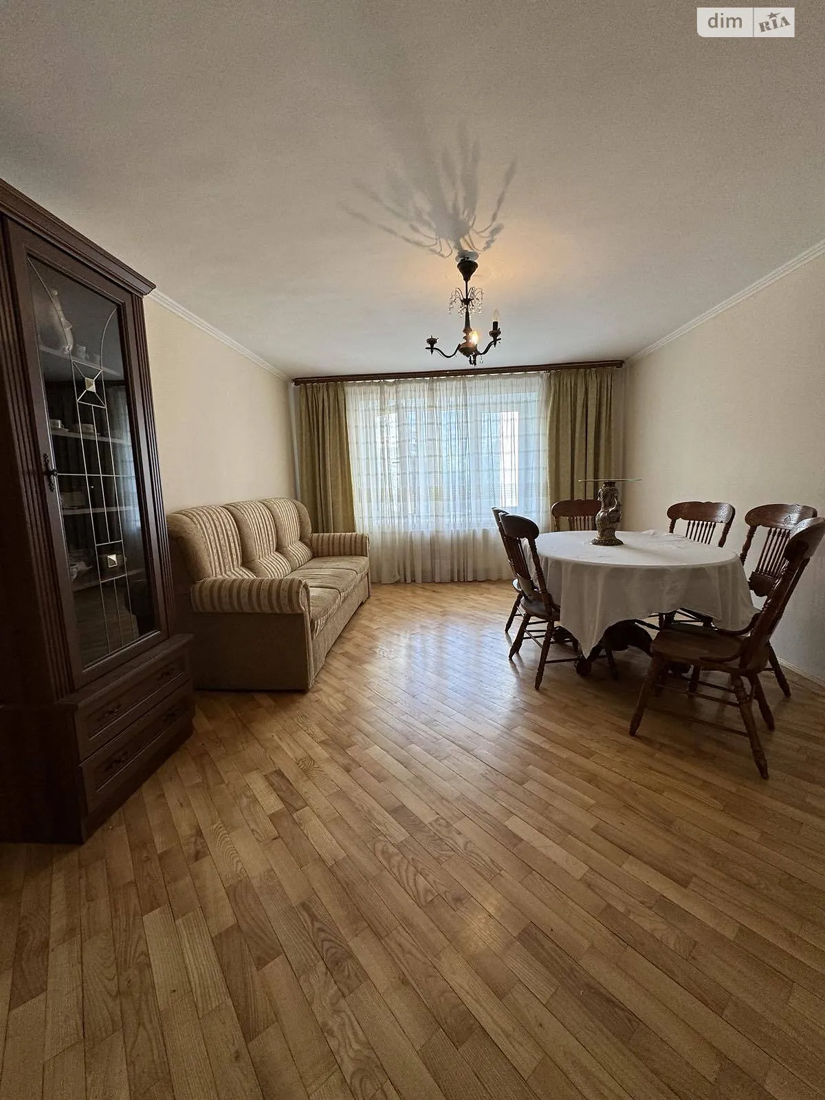 4-комнатная квартира 72 кв. м в Тернополе, ул. Симоненко Василия - фото 1