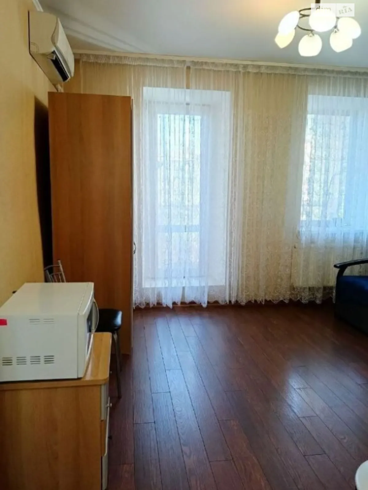 Продается 2-комнатная квартира 34 кв. м в Одессе, ул. Генерала Ватутина - фото 1