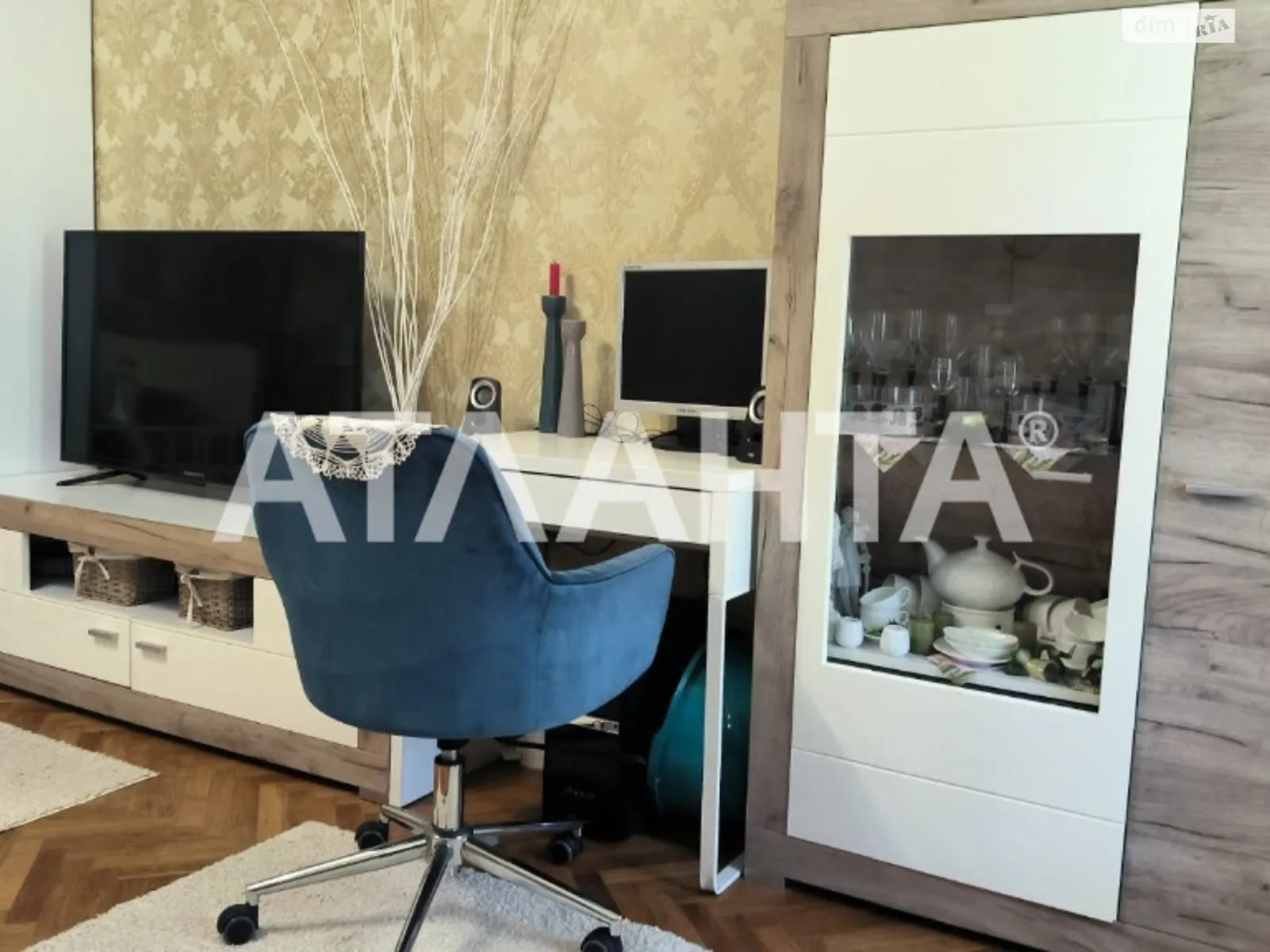 Продается 1-комнатная квартира 28 кв. м в Одессе, ул. Ольгиевская - фото 1