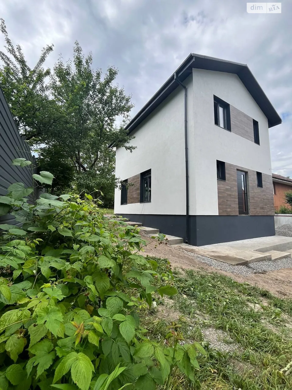 Продається будинок 2 поверховий 87 кв. м з садом, цена: 70000 $ - фото 1