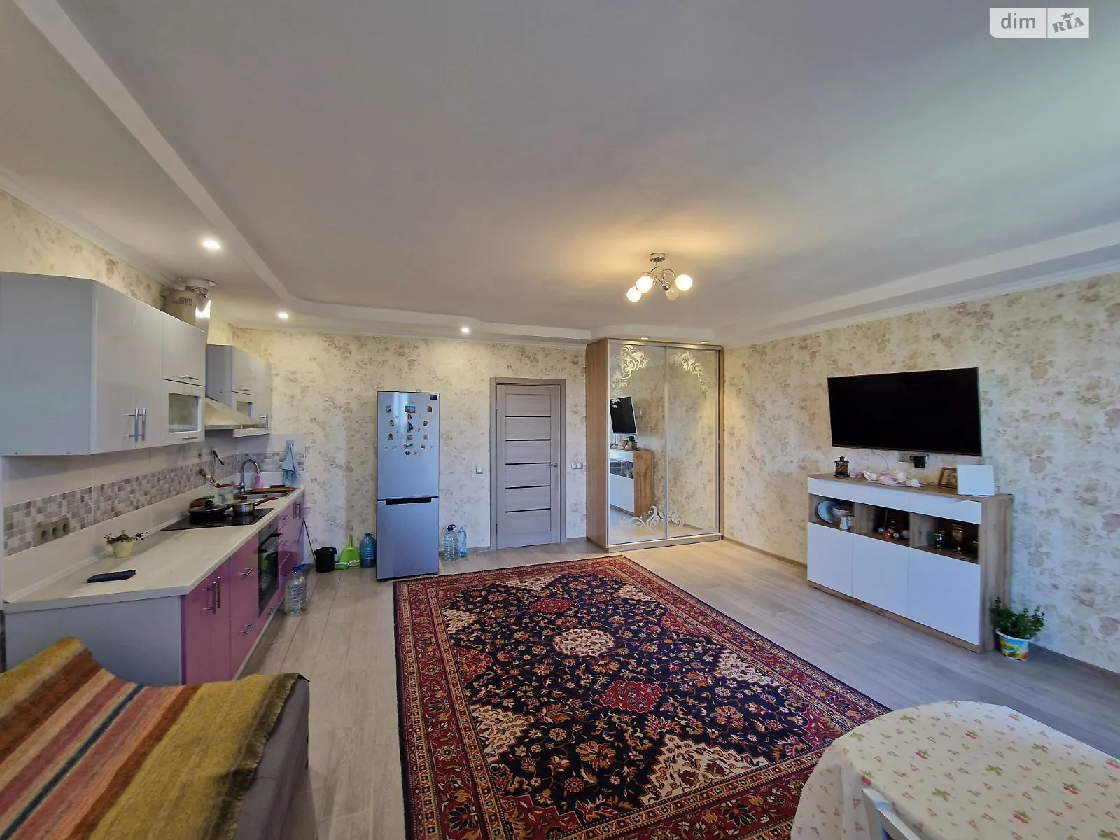 Продается 1-комнатная квартира 40.5 кв. м в Киеве, ул. Клавдиевская, 40 - фото 1