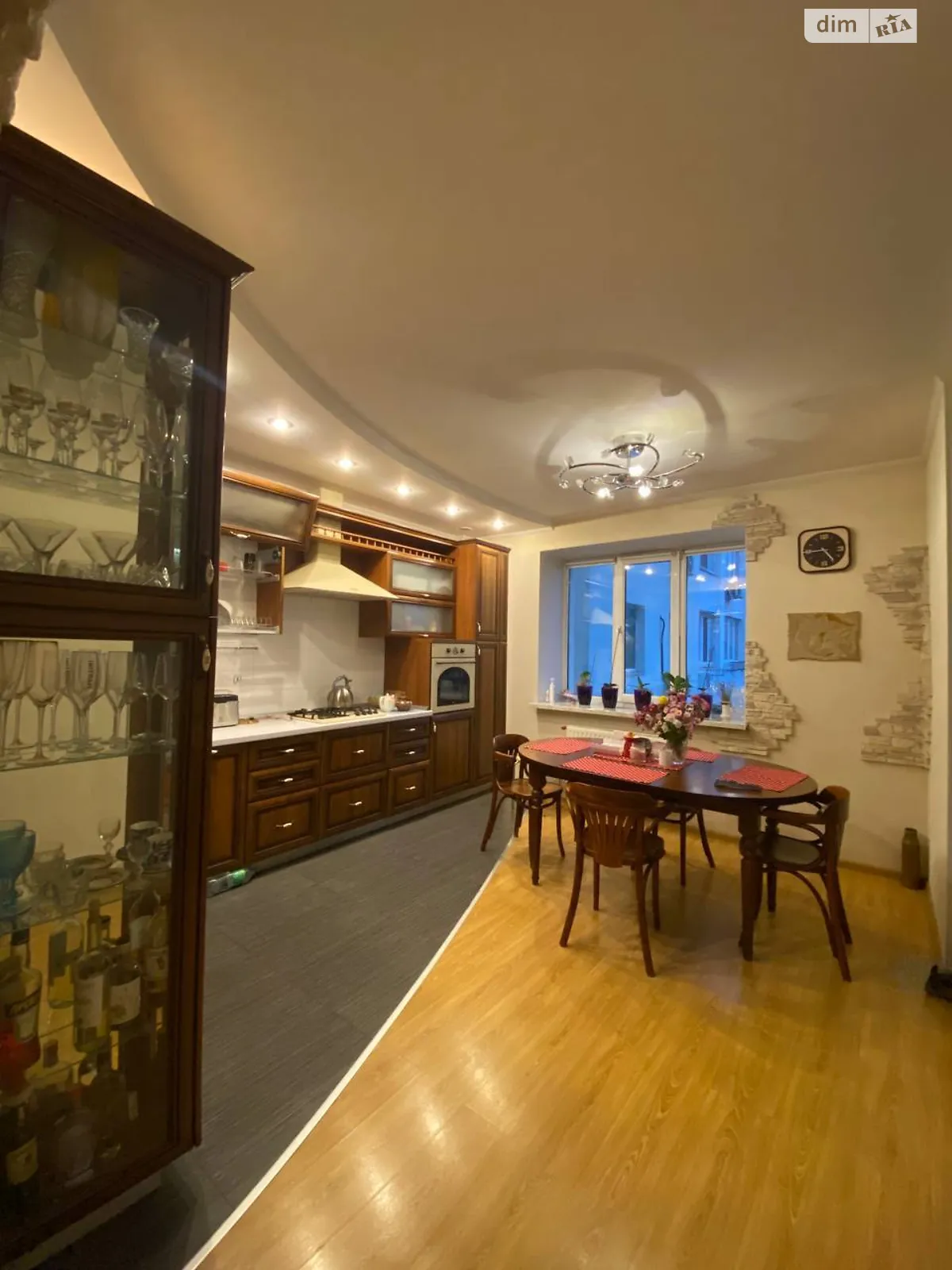 Продается 3-комнатная квартира 100 кв. м в Одессе - фото 3