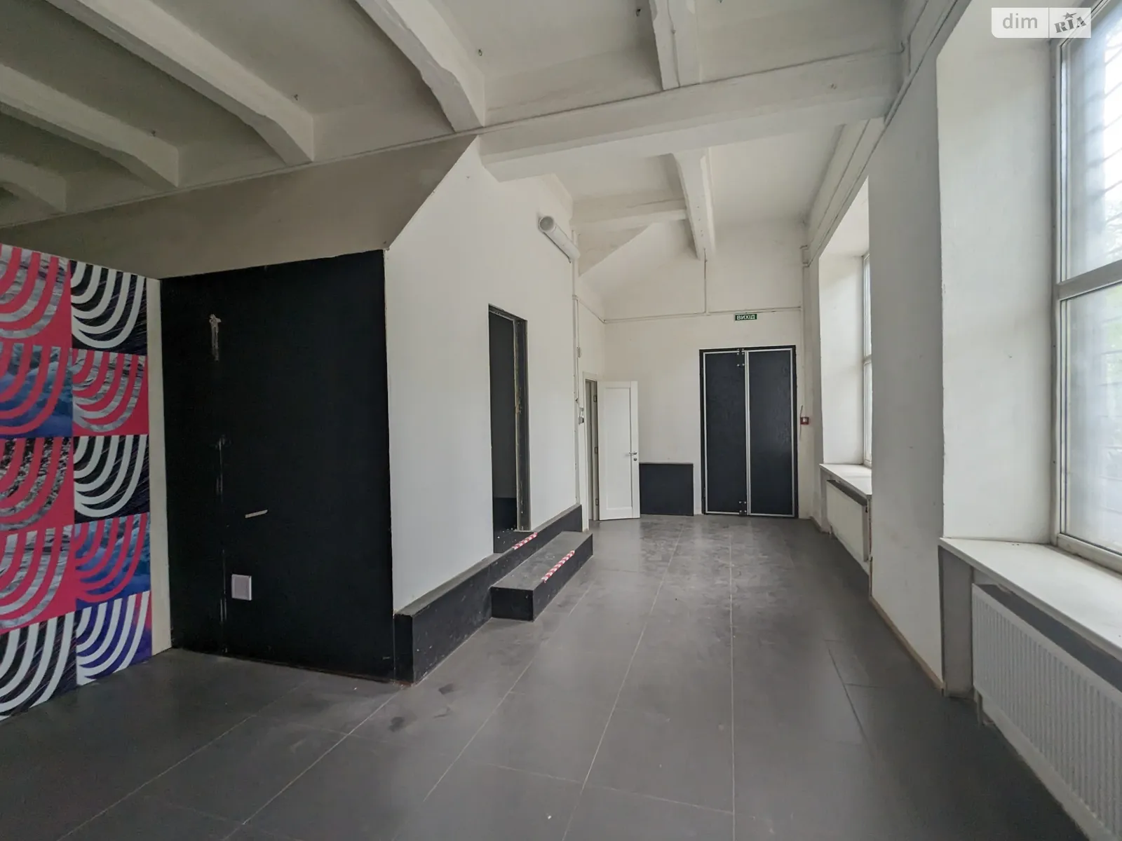 Здається в оренду об'єкт сфери послуг 350 кв. м в 2-поверховій будівлі, цена: 44420 грн - фото 1
