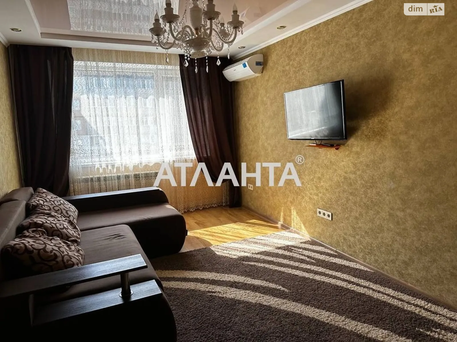 Продается 3-комнатная квартира 73.5 кв. м в Одессе, ул. Академика Сахарова - фото 1