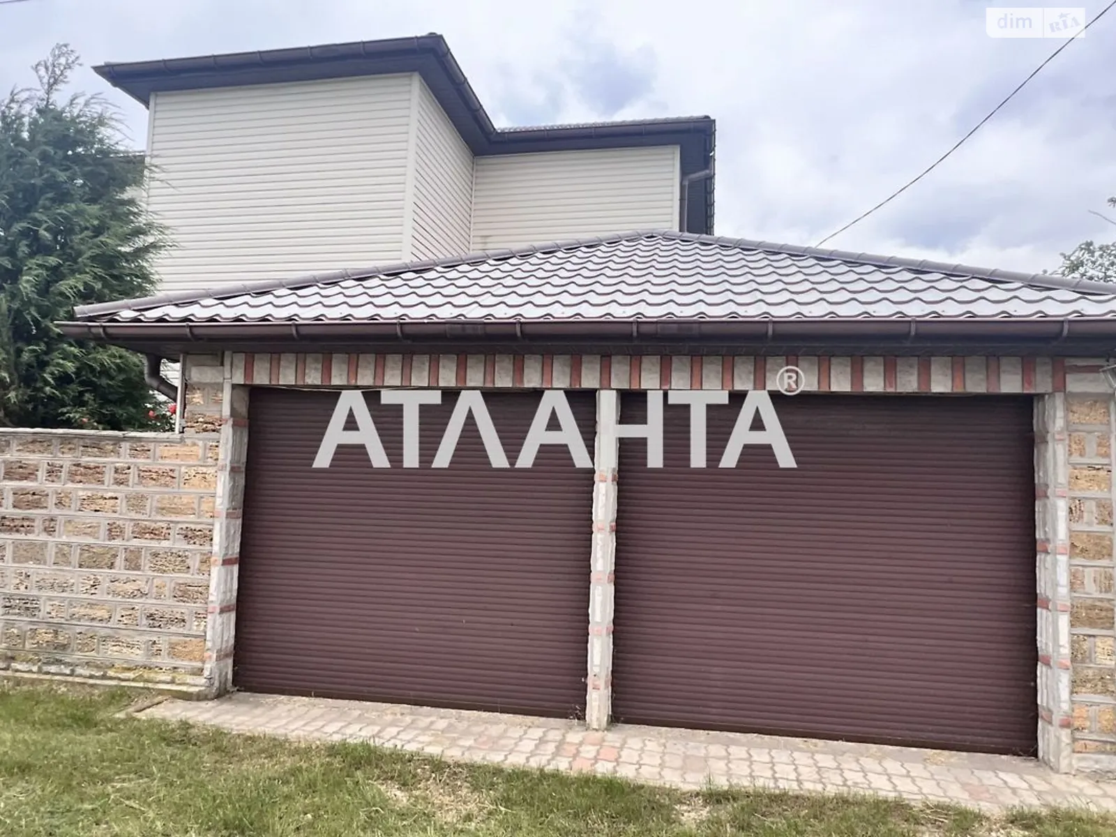 Продается дом на 2 этажа 210 кв. м с мебелью, цена: 135000 $ - фото 1