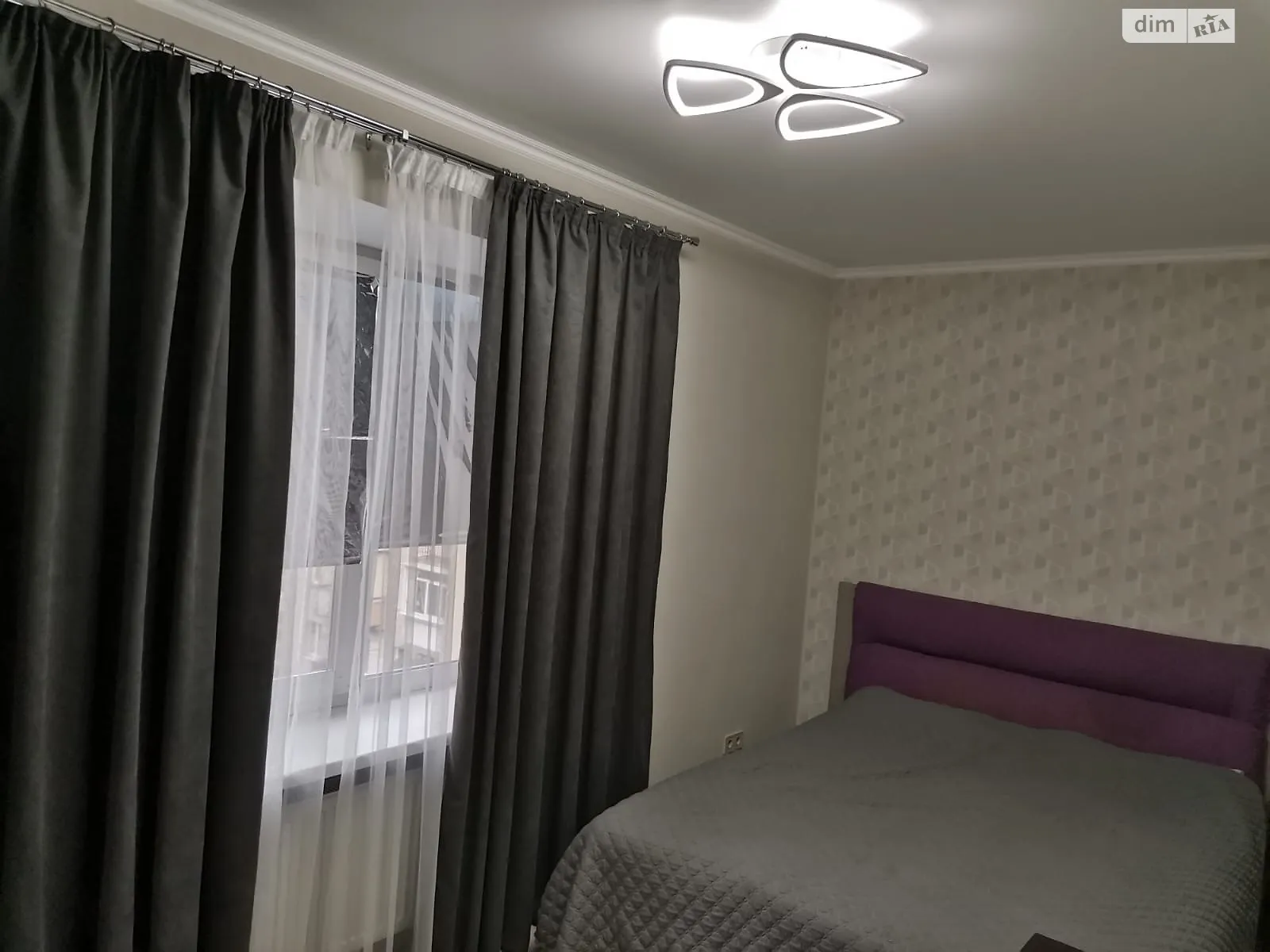 Продається 2-кімнатна квартира 48 кв. м у Києві, просп. Соборності - фото 1