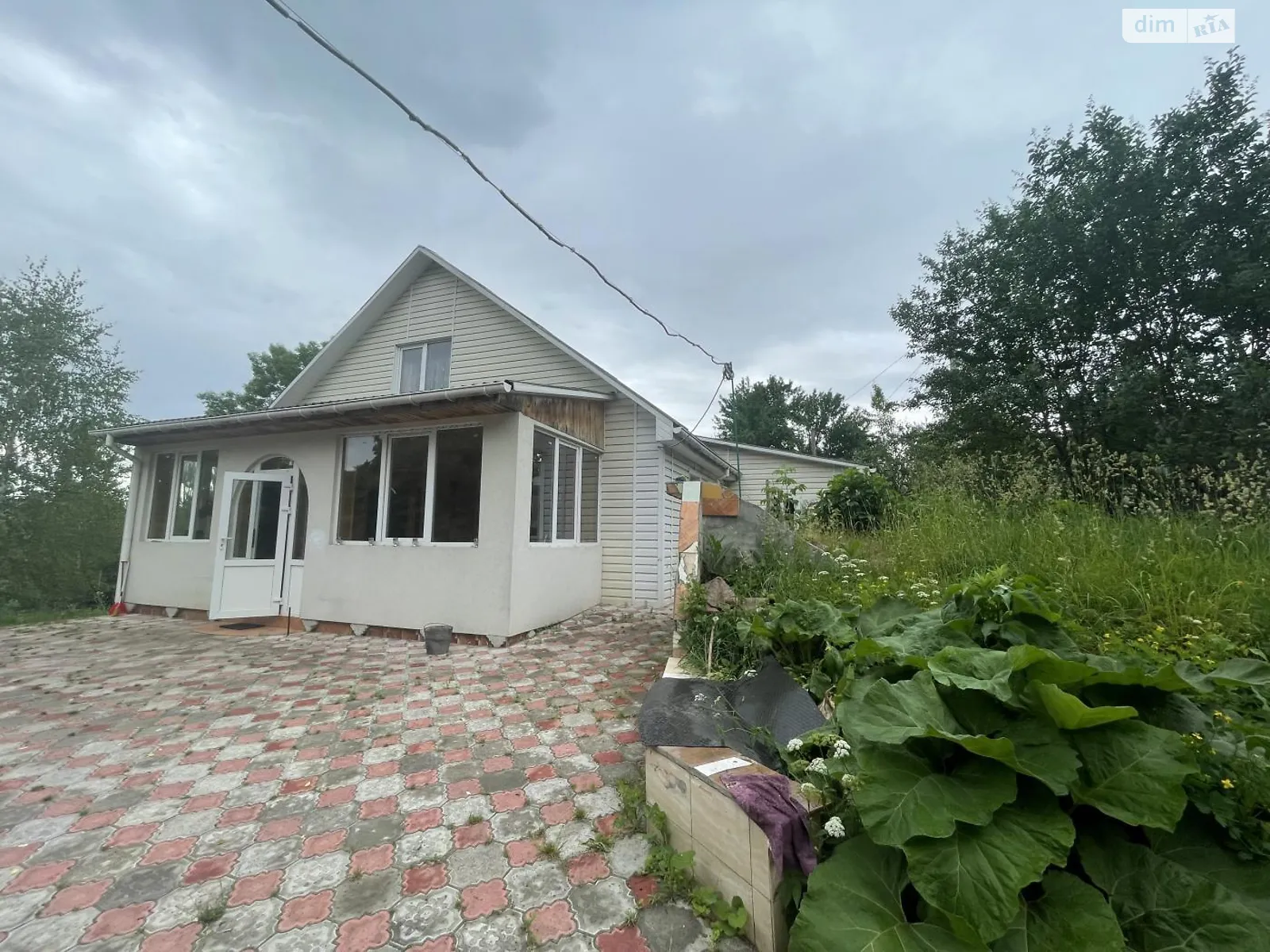 Продается дом на 2 этажа 200 кв. м с мансардой, цена: 105000 $ - фото 1