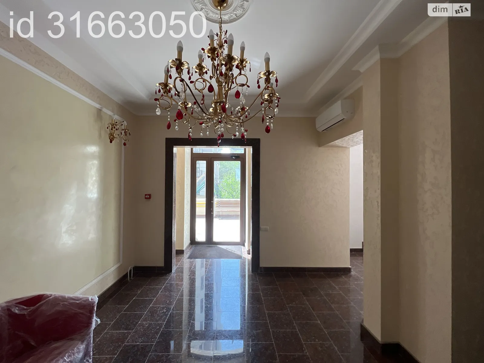 Продается 2-комнатная квартира 77 кв. м в Одессе, ул. Бориса Литвака, 9 - фото 1