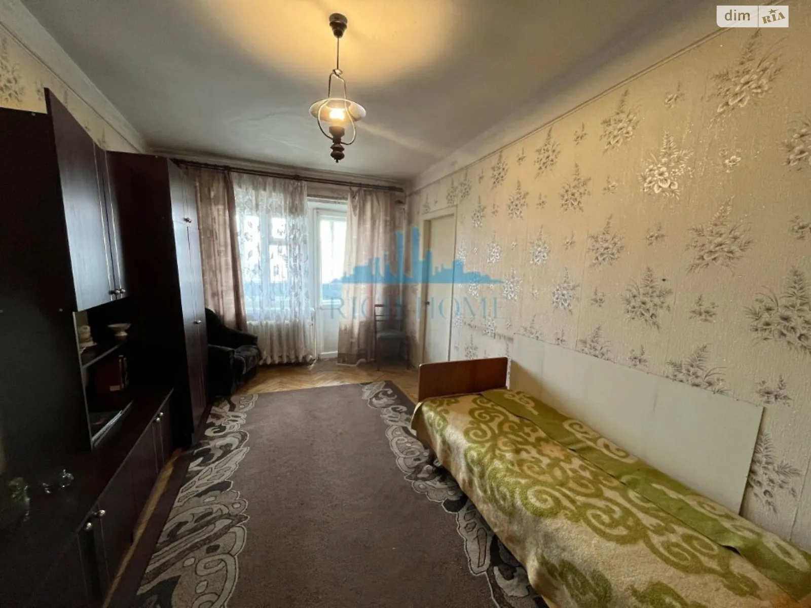 Продается 2-комнатная квартира 41.3 кв. м в Киеве, ул. Святослава Храброго, 4 - фото 1
